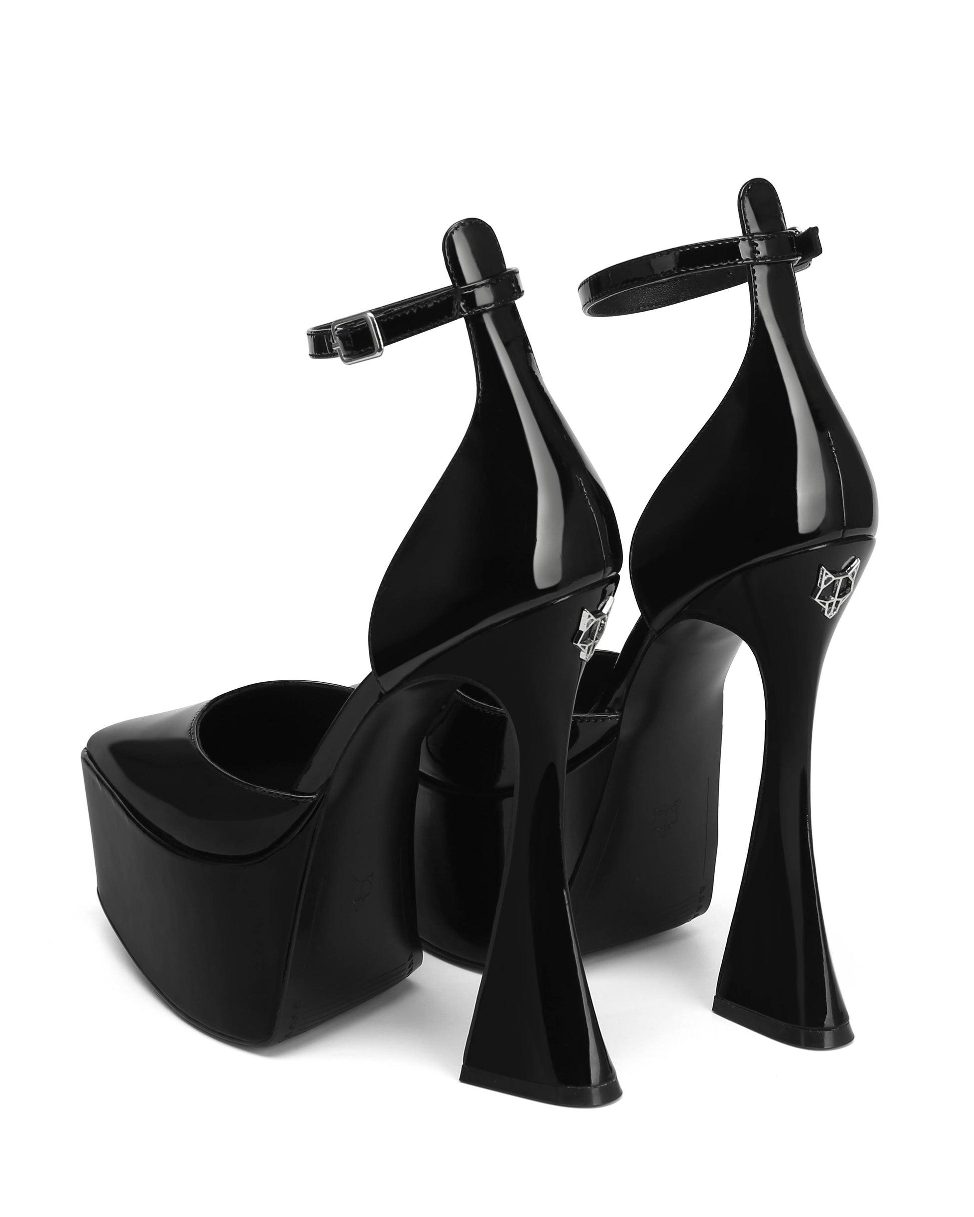 Daria Black Patent Product Image