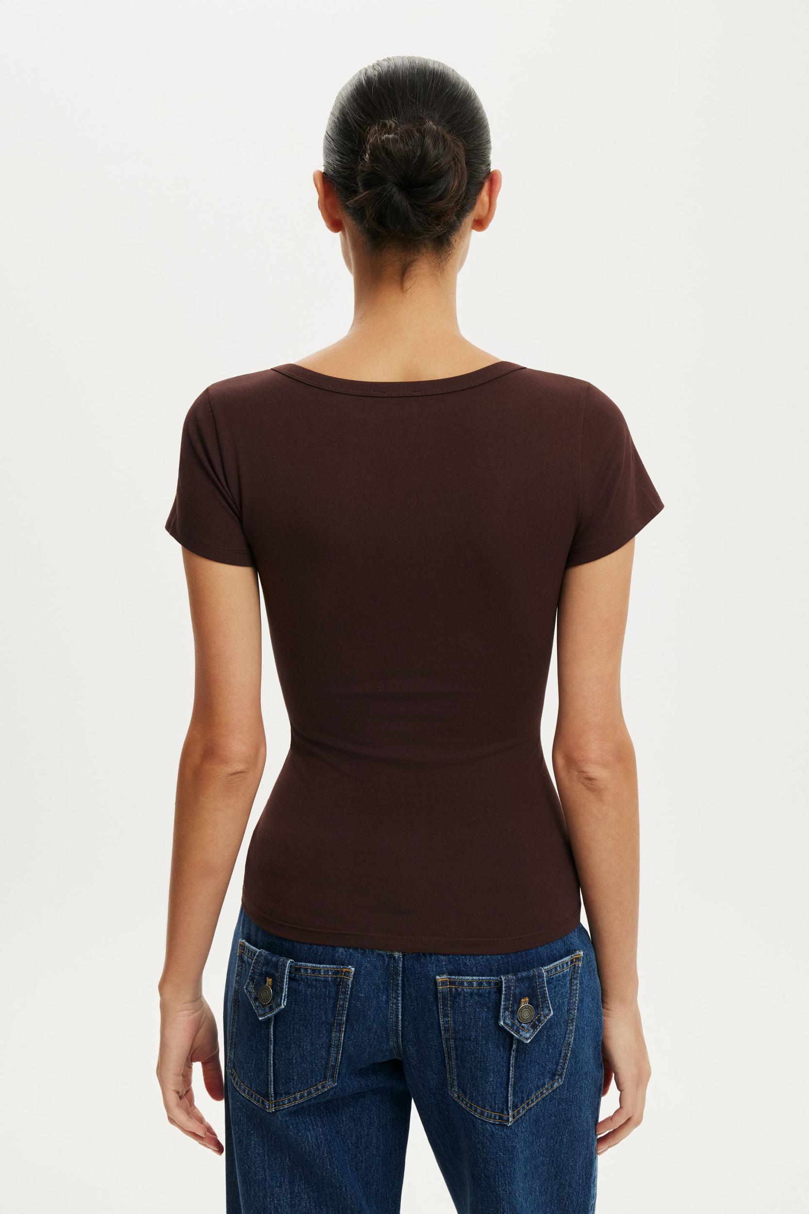 Everyday Smooth Scoop Neck Tee Product Image