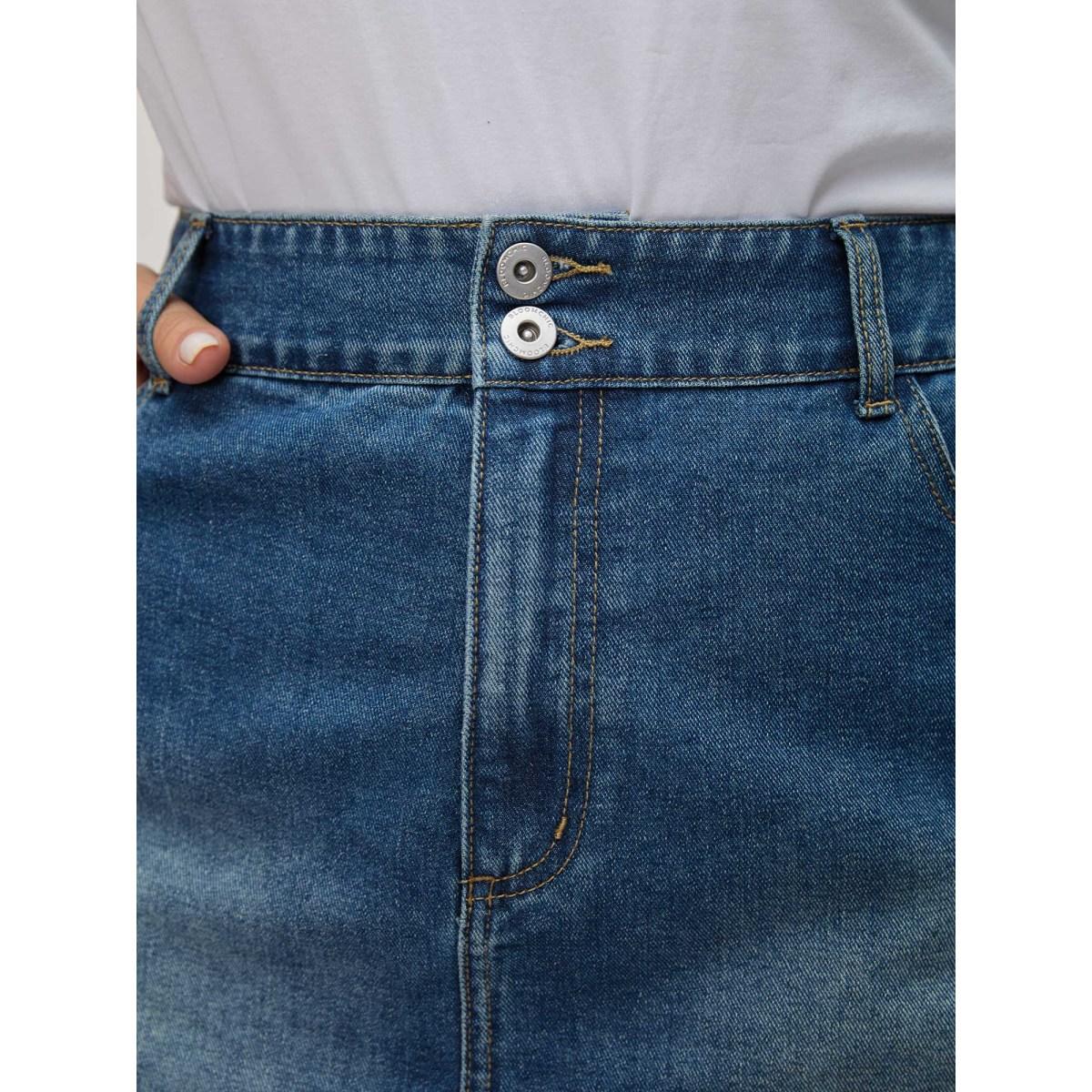 Plus Size Stretchy Waist Classic Denim Skirt Women Midblue Everyday-Casual No stretch Light Wash 20/2X Slanted pocket Denim Skirts BloomChic Product Image