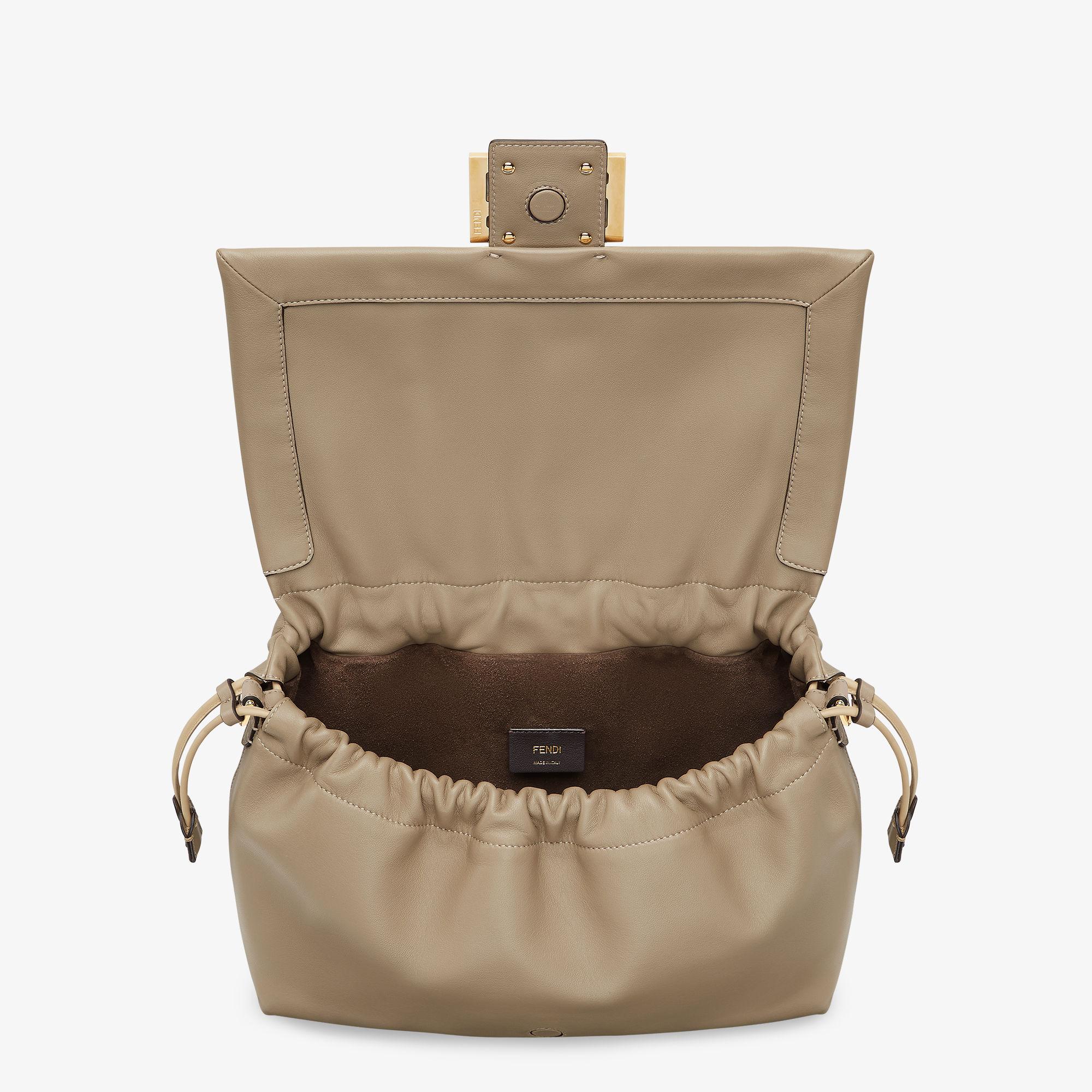 Mamma Baguette LargeDove gray nappa leather bag Product Image