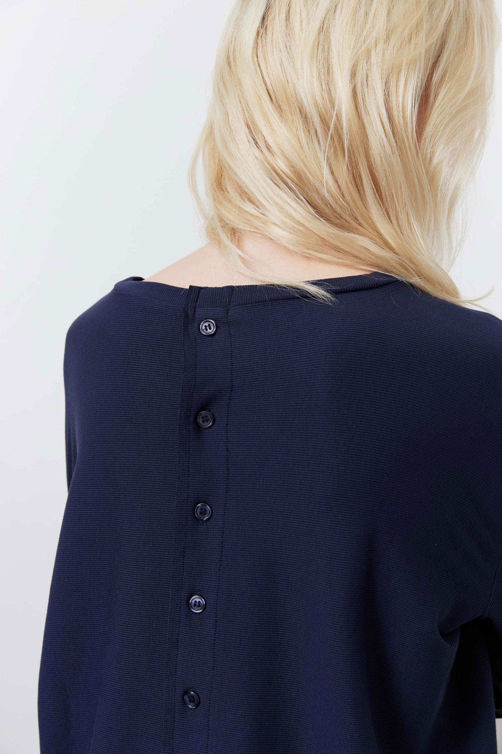 Essential Top With Buttons In The Back Product Image