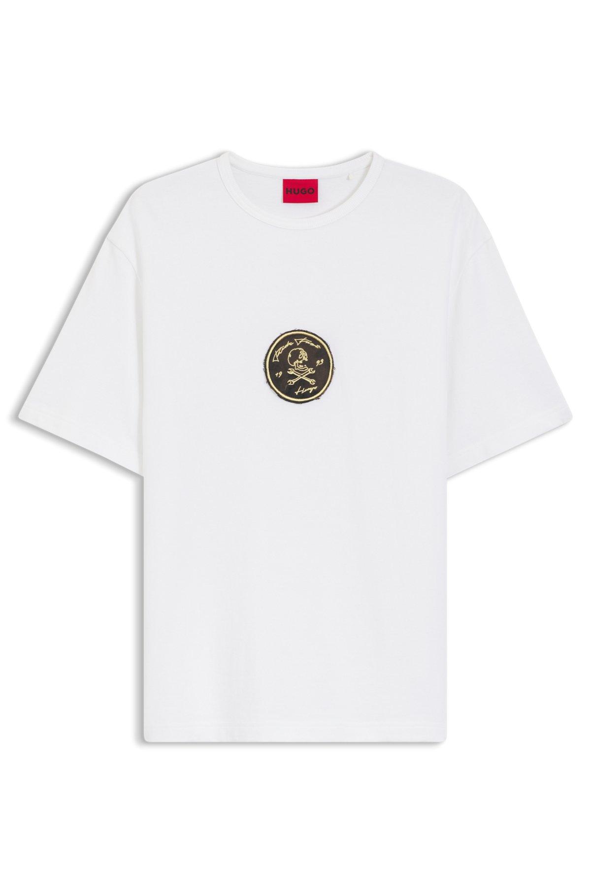 Embroidered-badge T-shirt in cotton terry Product Image