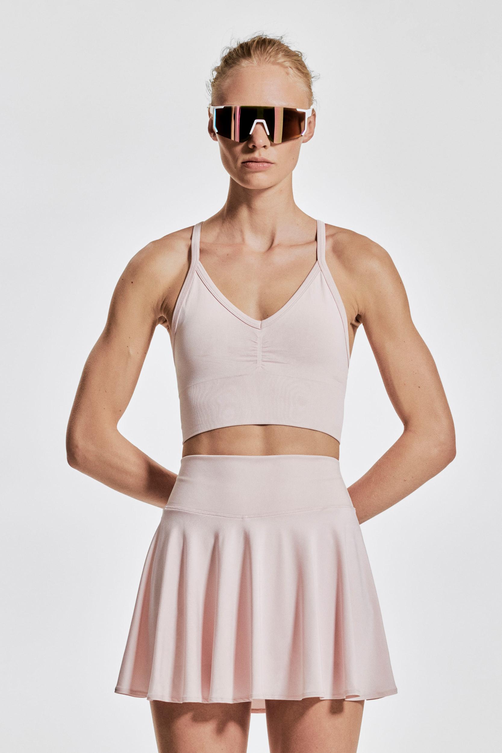 Seamless Medium-Support Sports Bra with DryMove™ Product Image