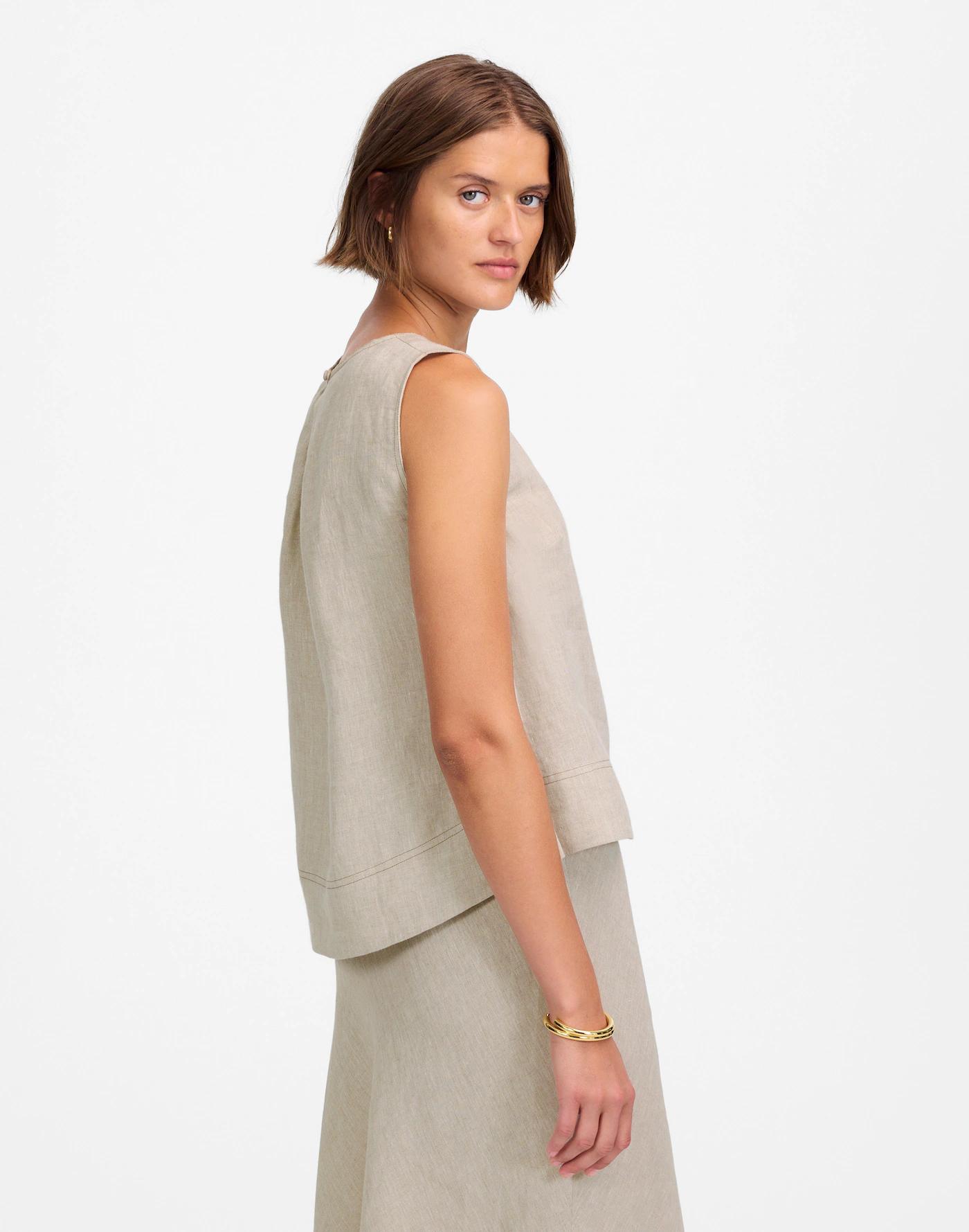 Linen Pleated Shell Top Product Image