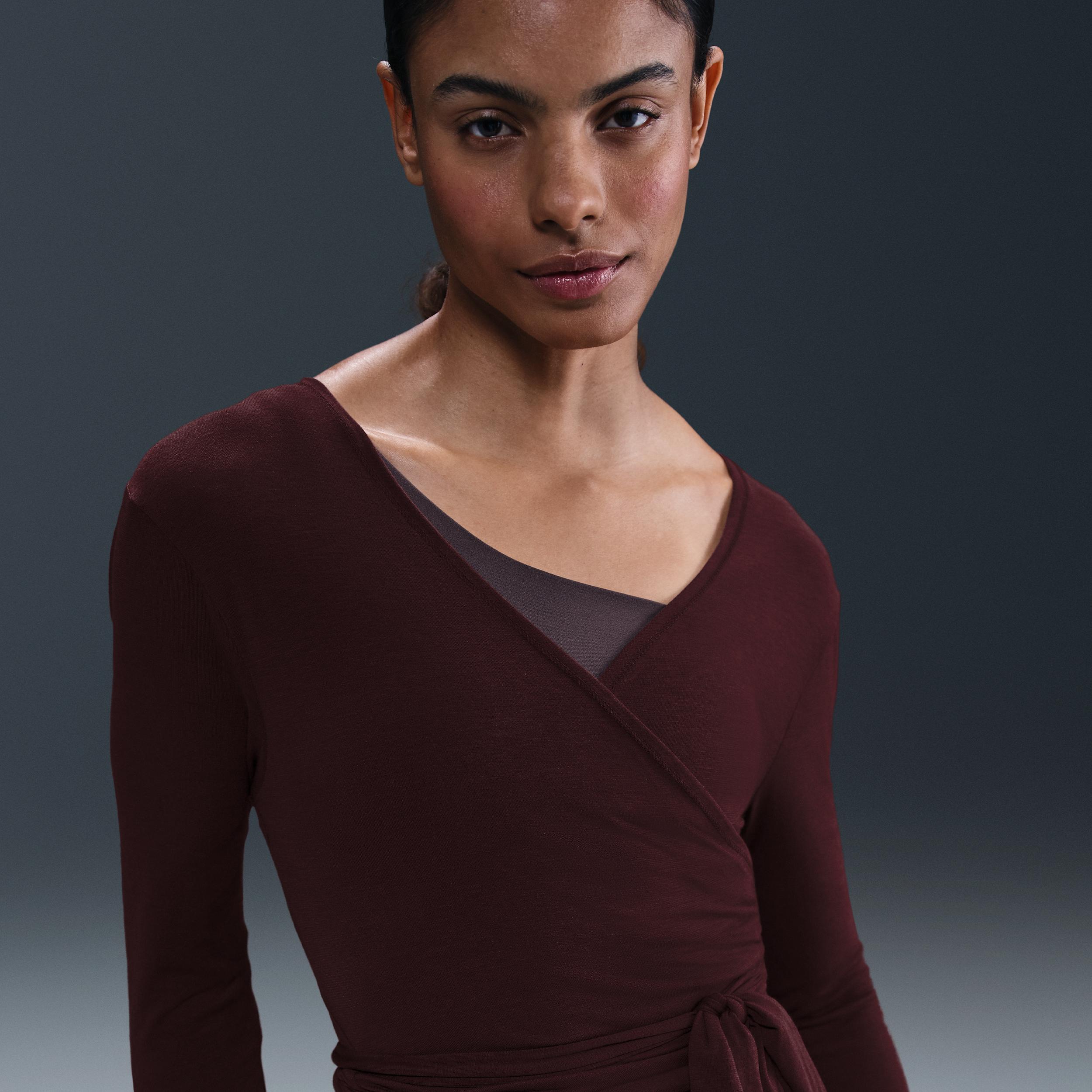 Nike Women's One Relaxed Dri-FIT Top Product Image