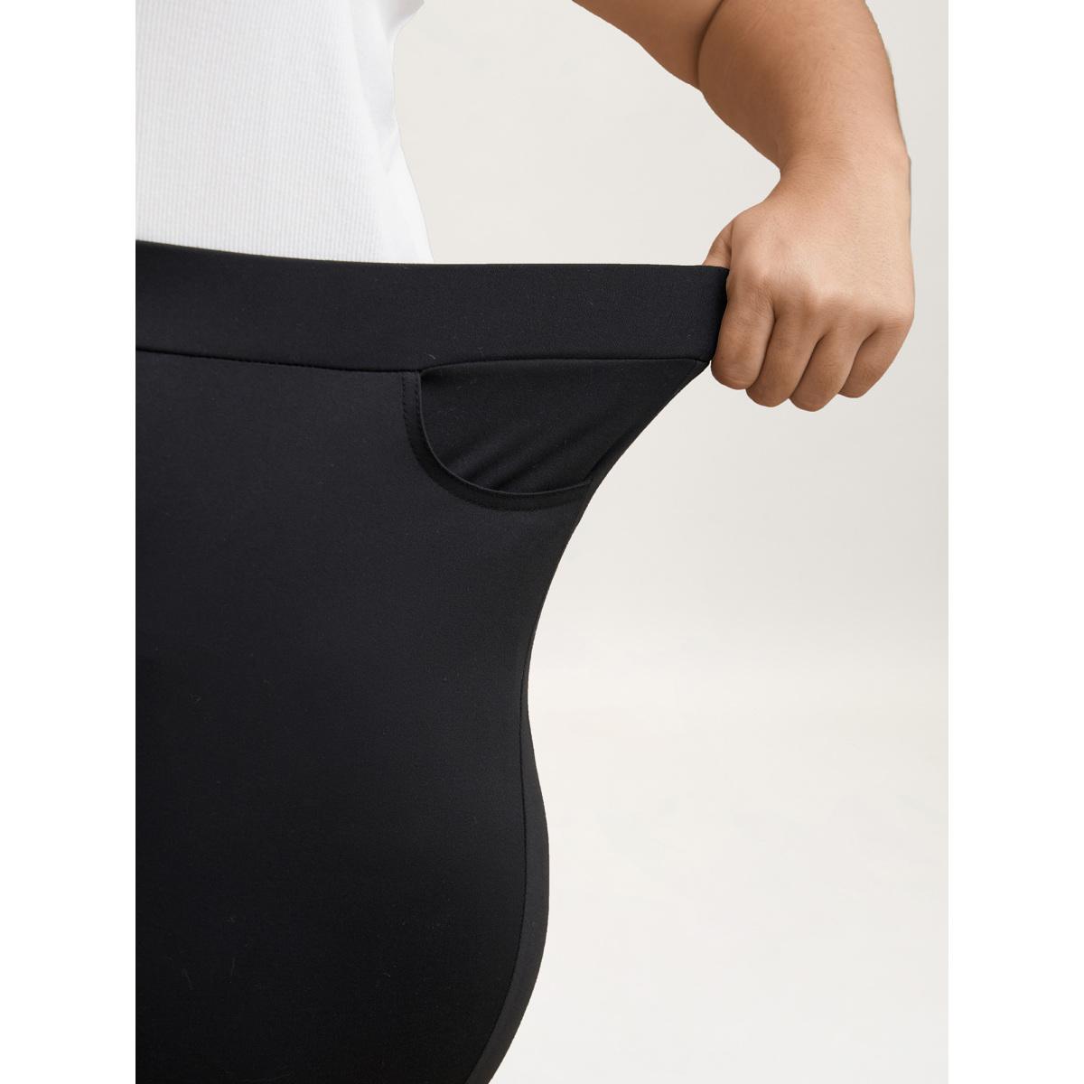 Plus Size Super Stretchy Butterfly Print Tight Pants Women Black Elegant High stretch Skinny Mid Rise Everyday Leggings BloomChic 22-24/3X Product Image