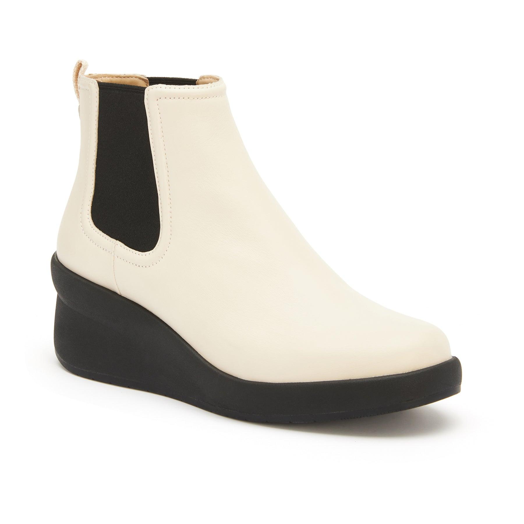 Passage Chelsea Metatarsal Female Product Image