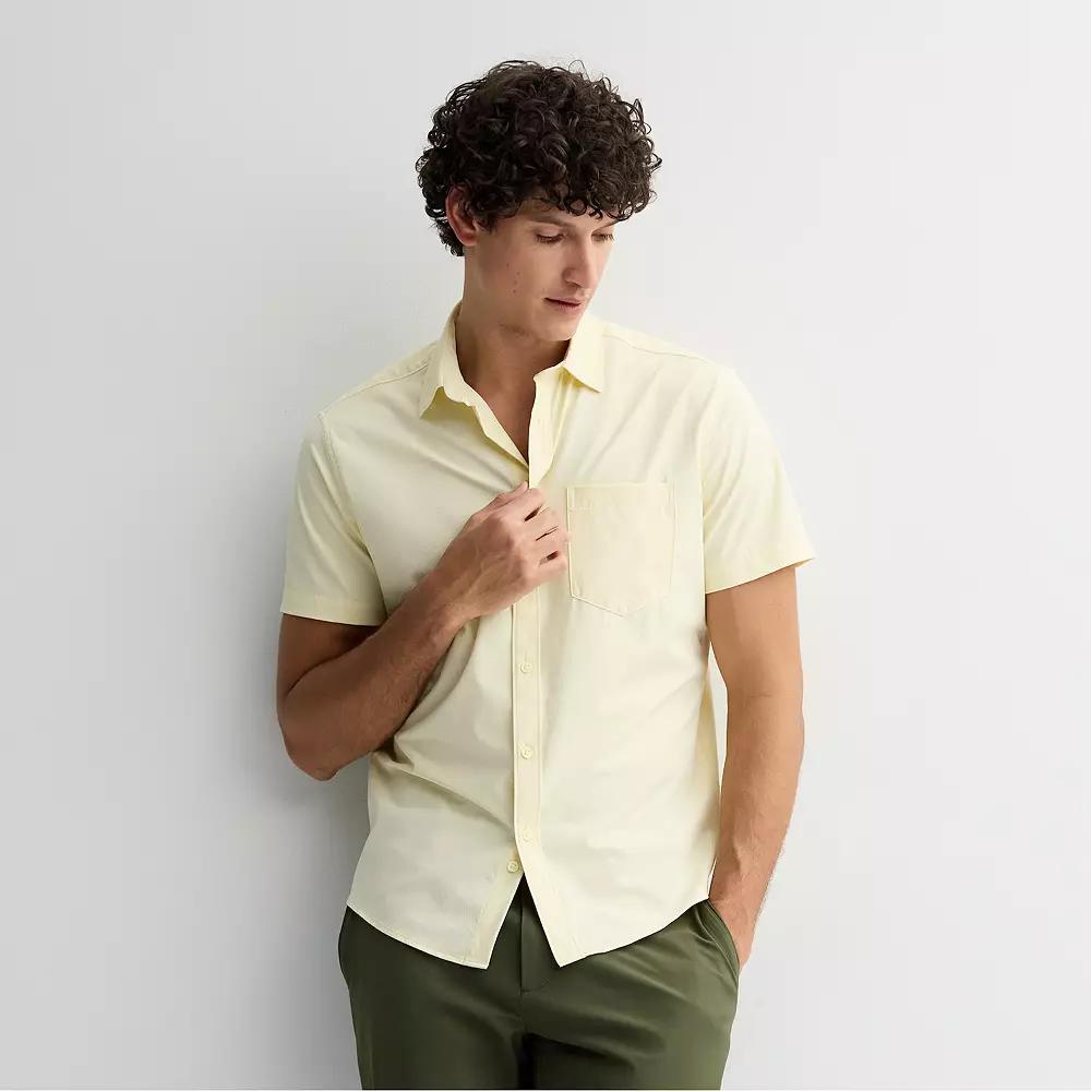 Men's FLX Tech Mesh Standard-Fit Short Sleeve Button-Down,  Product Image