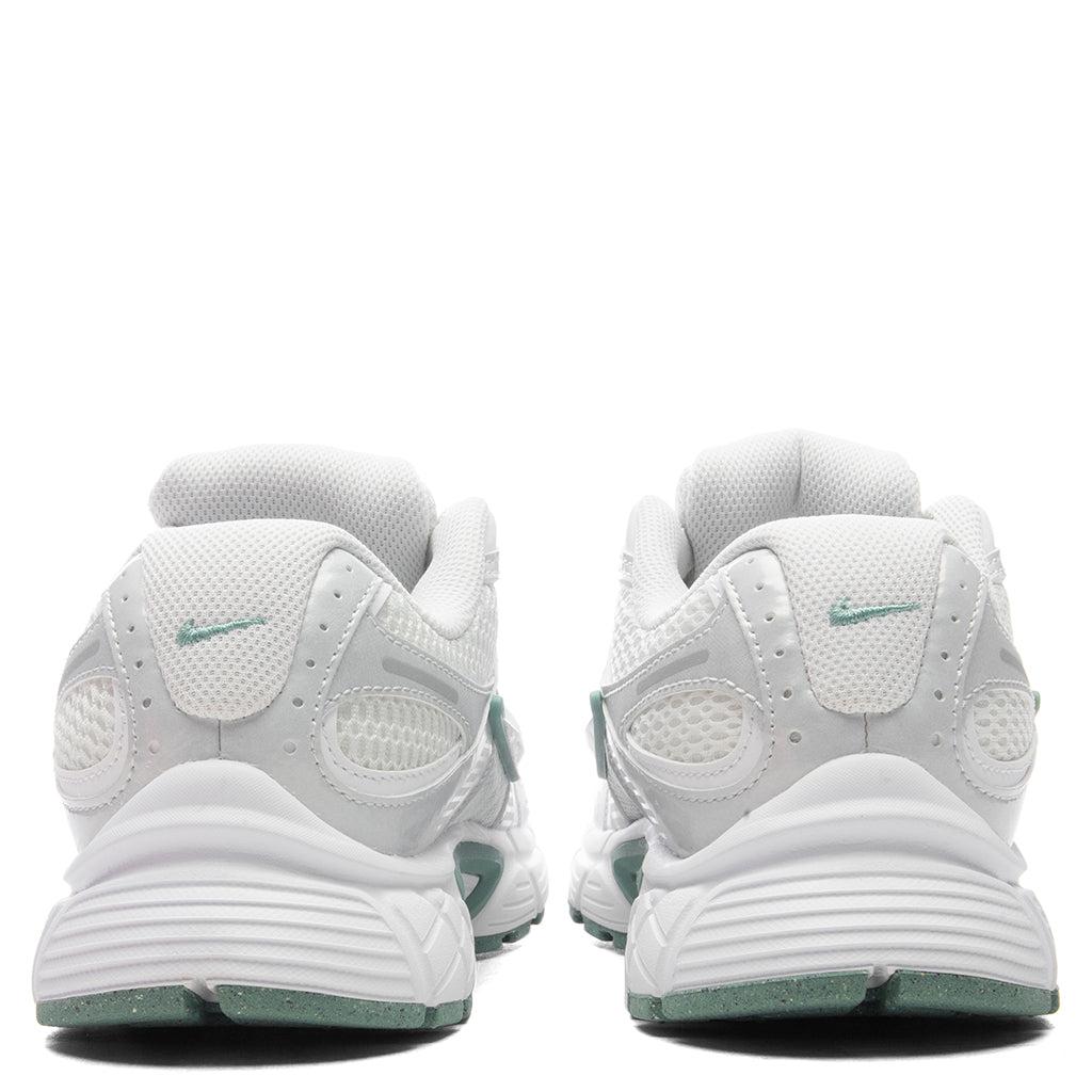 Women's V5 RNR - Summit White/White/Vast Grey/Cannon Female Product Image