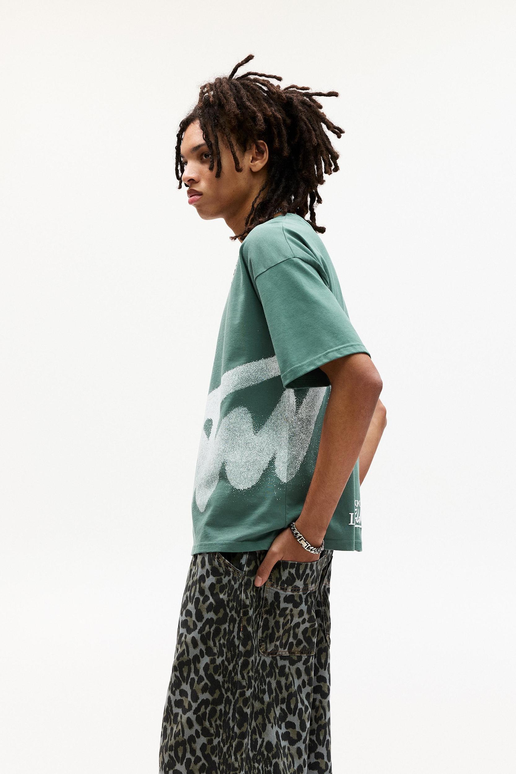 Short sleeve T-shirt with an STWD graphic Product Image