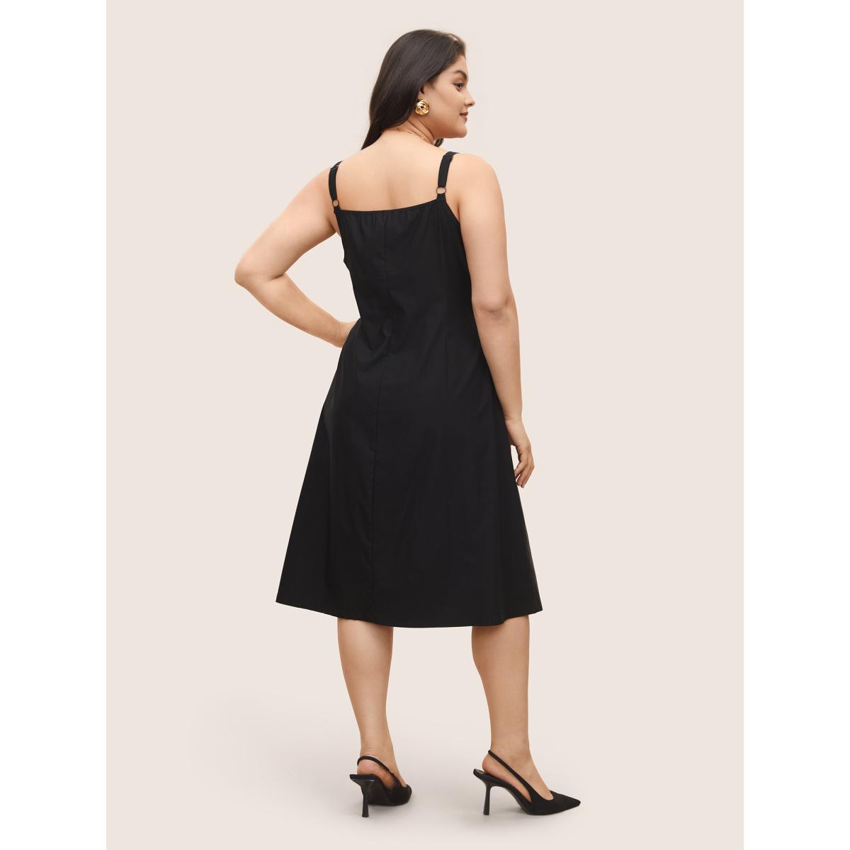 Plus Size Plain Adjustable Straps Metal Detail Pocket Dress Black Women At the Office Non Non Sleeveless Curvy Midi Dress BloomChic 28/5X Product Image