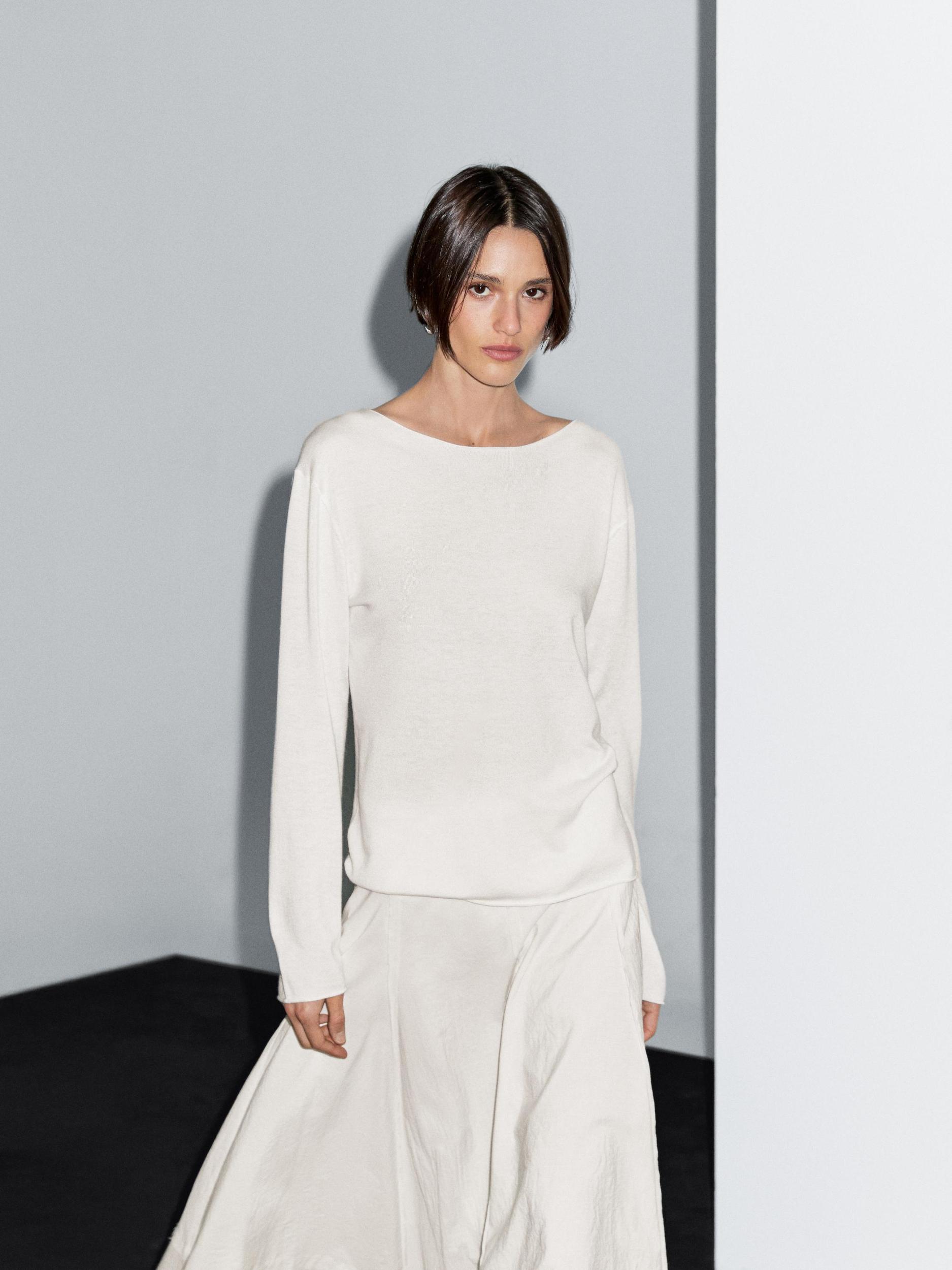 Wool blend boat neck sweater Product Image