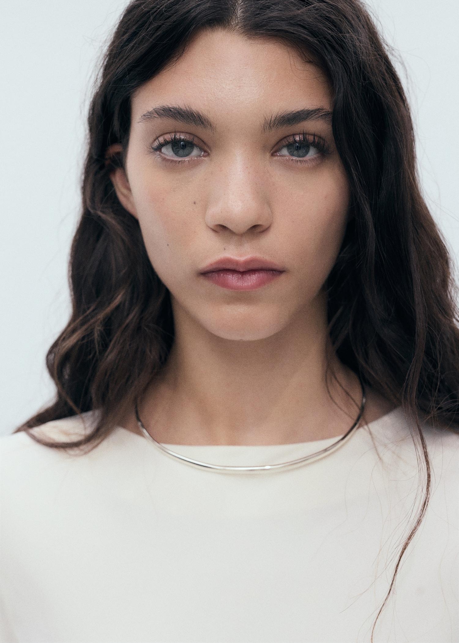 Satin dress with slit sleeves - Women | MANGO USA Product Image