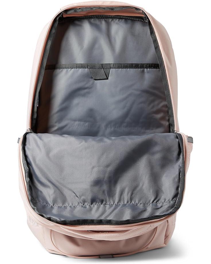 Women&apos;s Vault Product Image