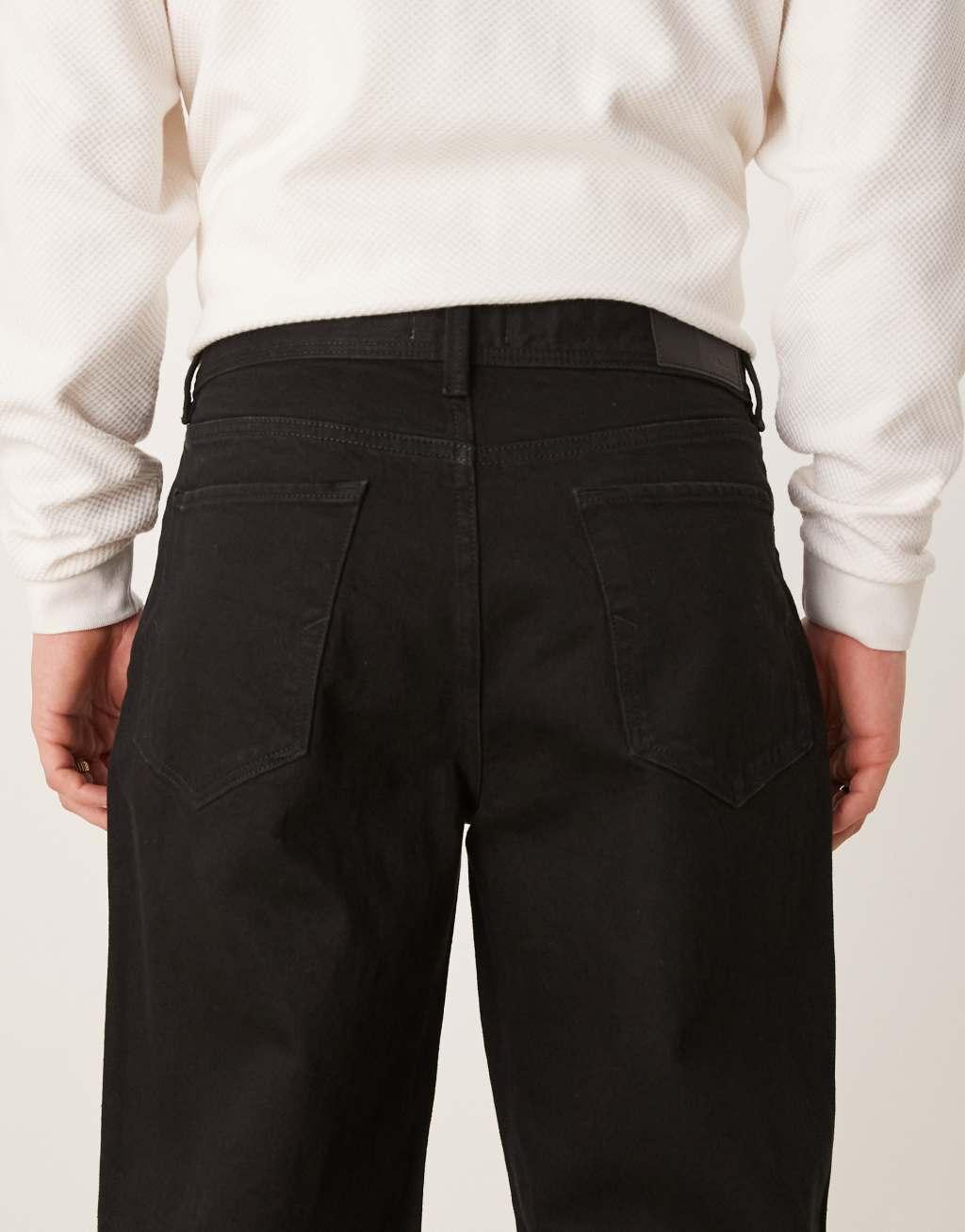 Selected Homme Kobe loose fit jeans in black Product Image