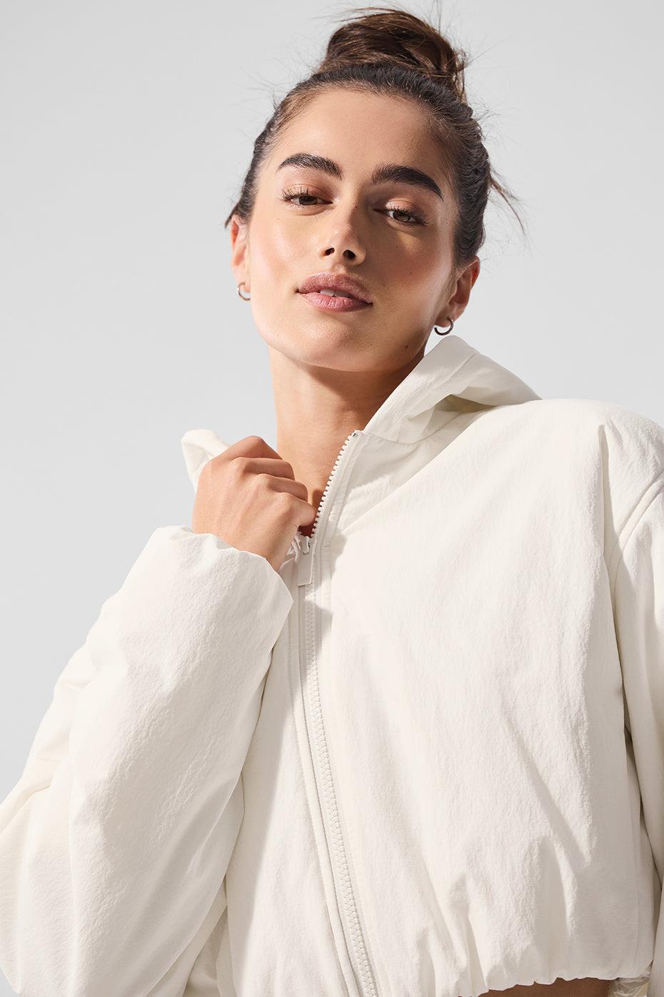 Cropped Mountain Peak Full-Zip Hoodie - Ivory Female Product Image