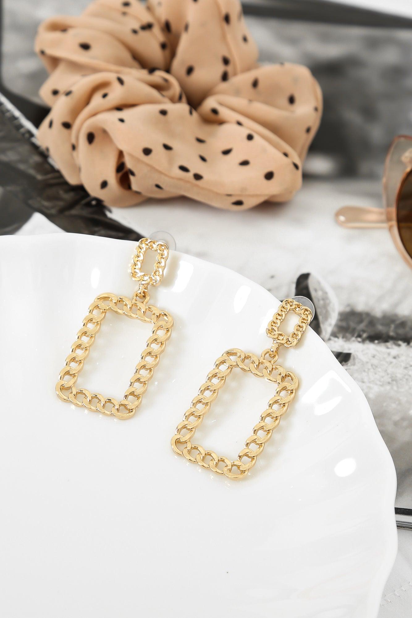 Dada Earrings Gold Product Image