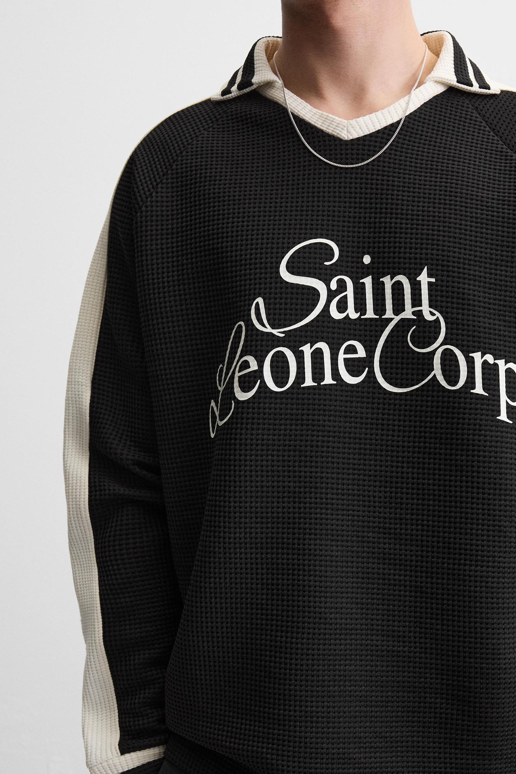 RETRO SOCCER TEXTURED SWEATSHIRT Product Image