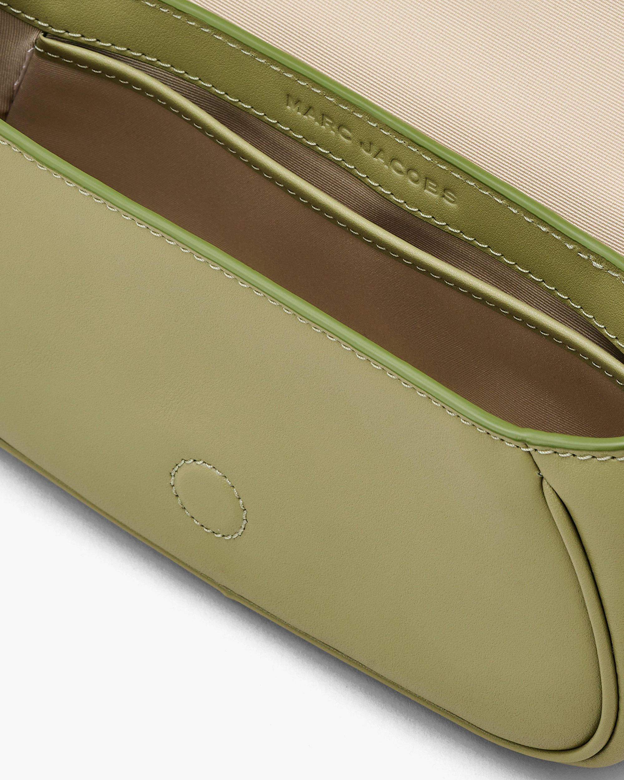 The Clover Shoulder Bag Product Image