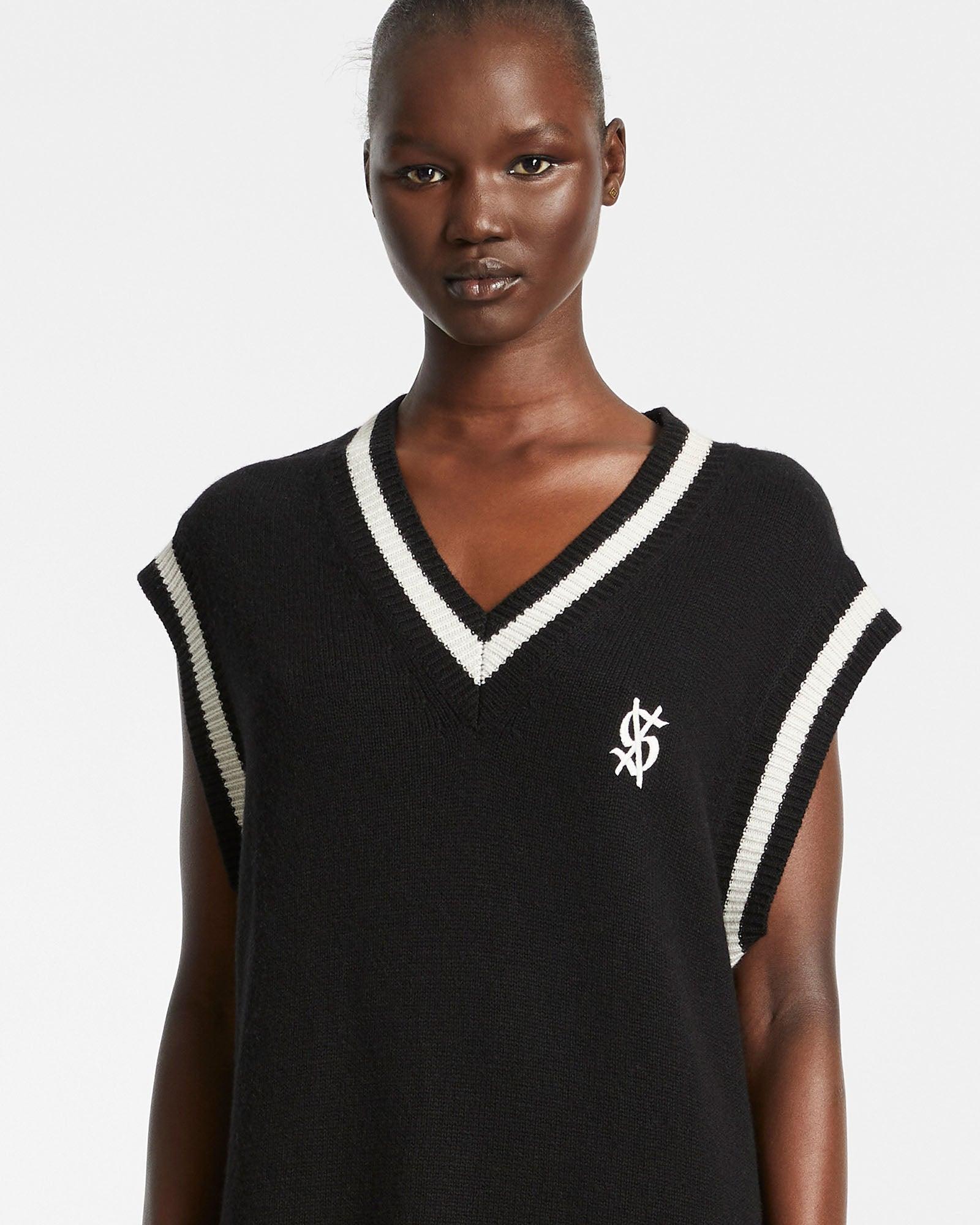 CROSS DOLLAR KNIT DRESS BLACK Female Product Image