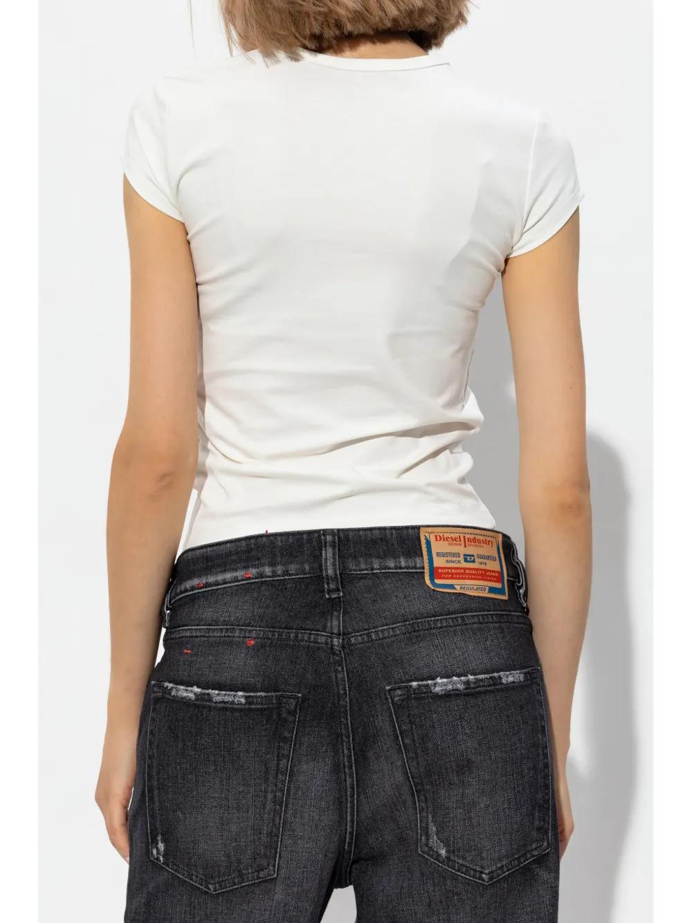 T-Angie T-shirt Product Image