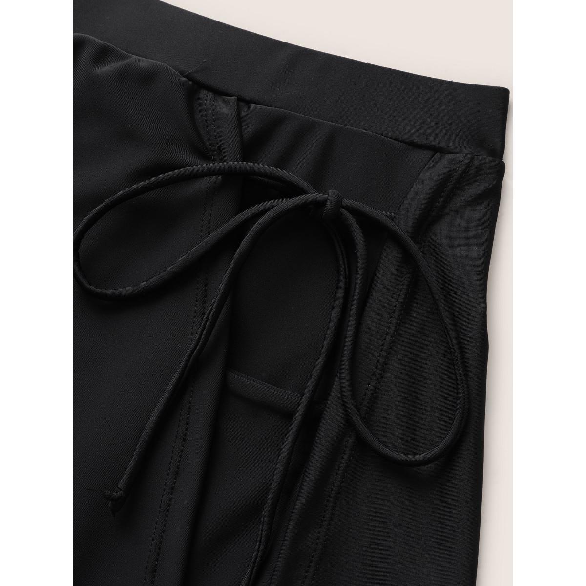 Plus Size High Rise Tie Knot Side Pocket Swim Bottom Women's Swimwear Black Beach Tie knot High stretch Bodycon High Rise Slanted pocket Curve Swim Bottoms BloomChic 26/4X Product Image