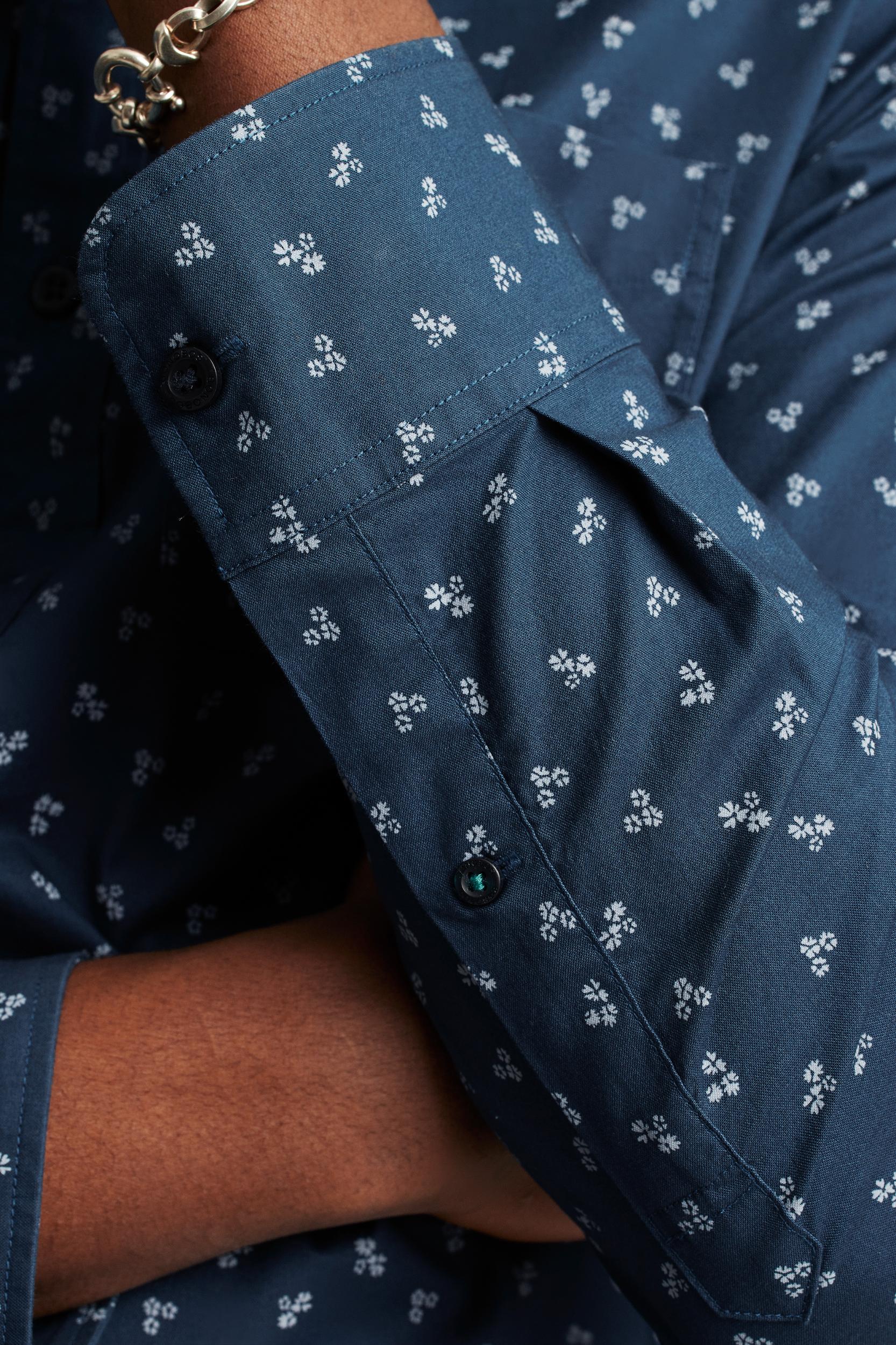 Everyday Shirt Product Image