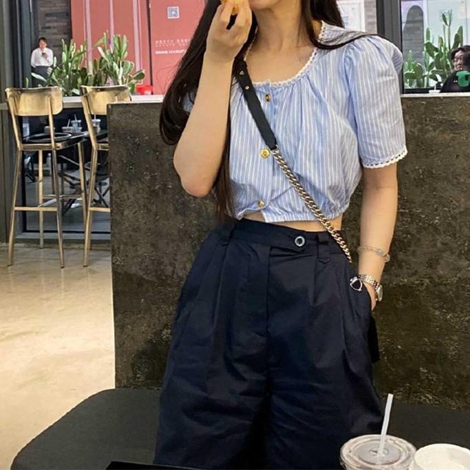 Short Sleeve Crew Neck Striped Crop Blouse / High Waist Plain Shorts Product Image
