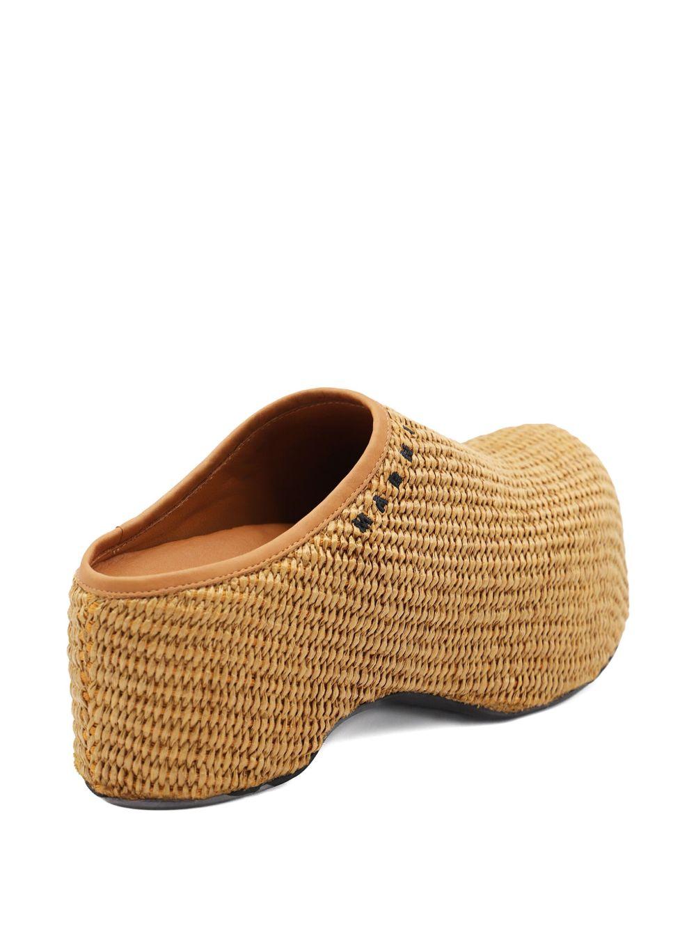 woven clogs Product Image