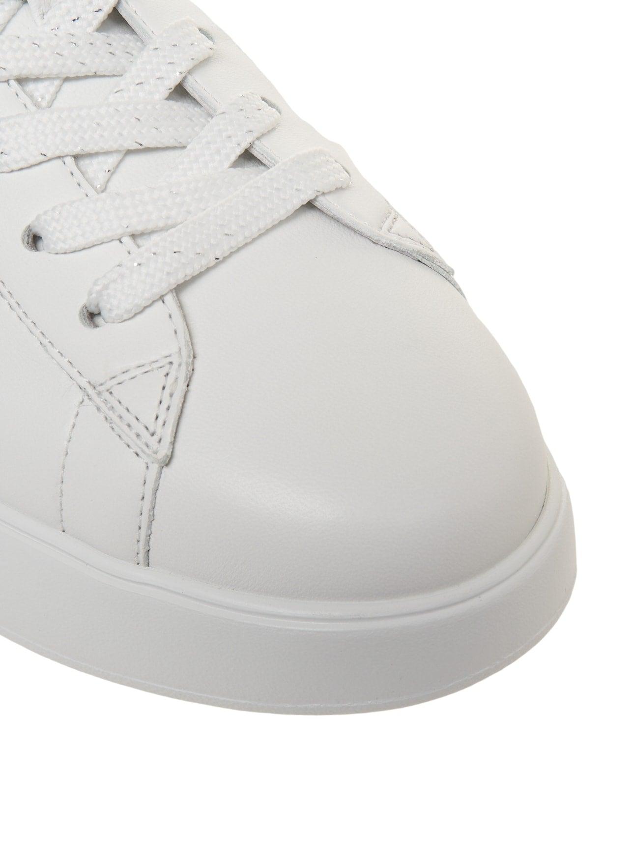 Sneakers 'Rebel' Product Image