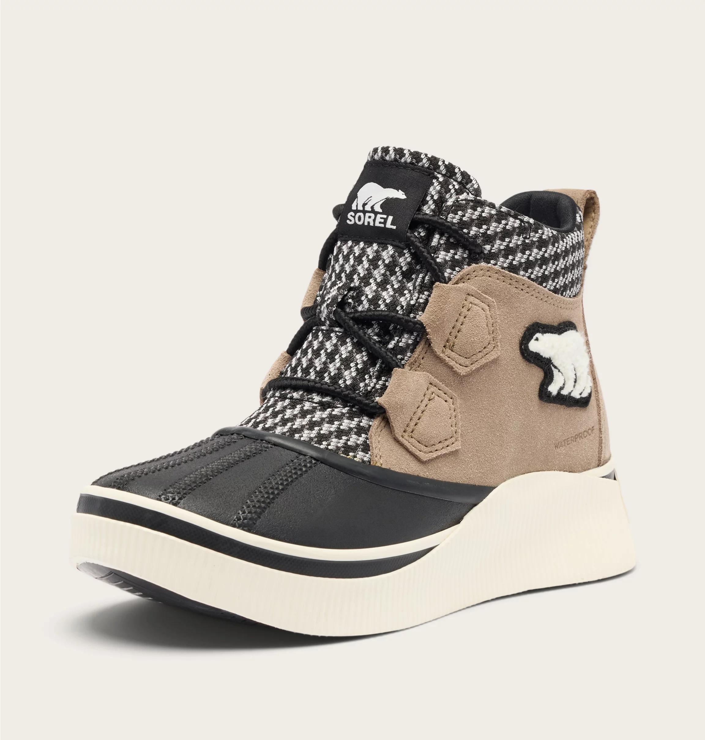 Varsity OUT N ABOUT™ IV Classic Waterproof Women's Boot Product Image