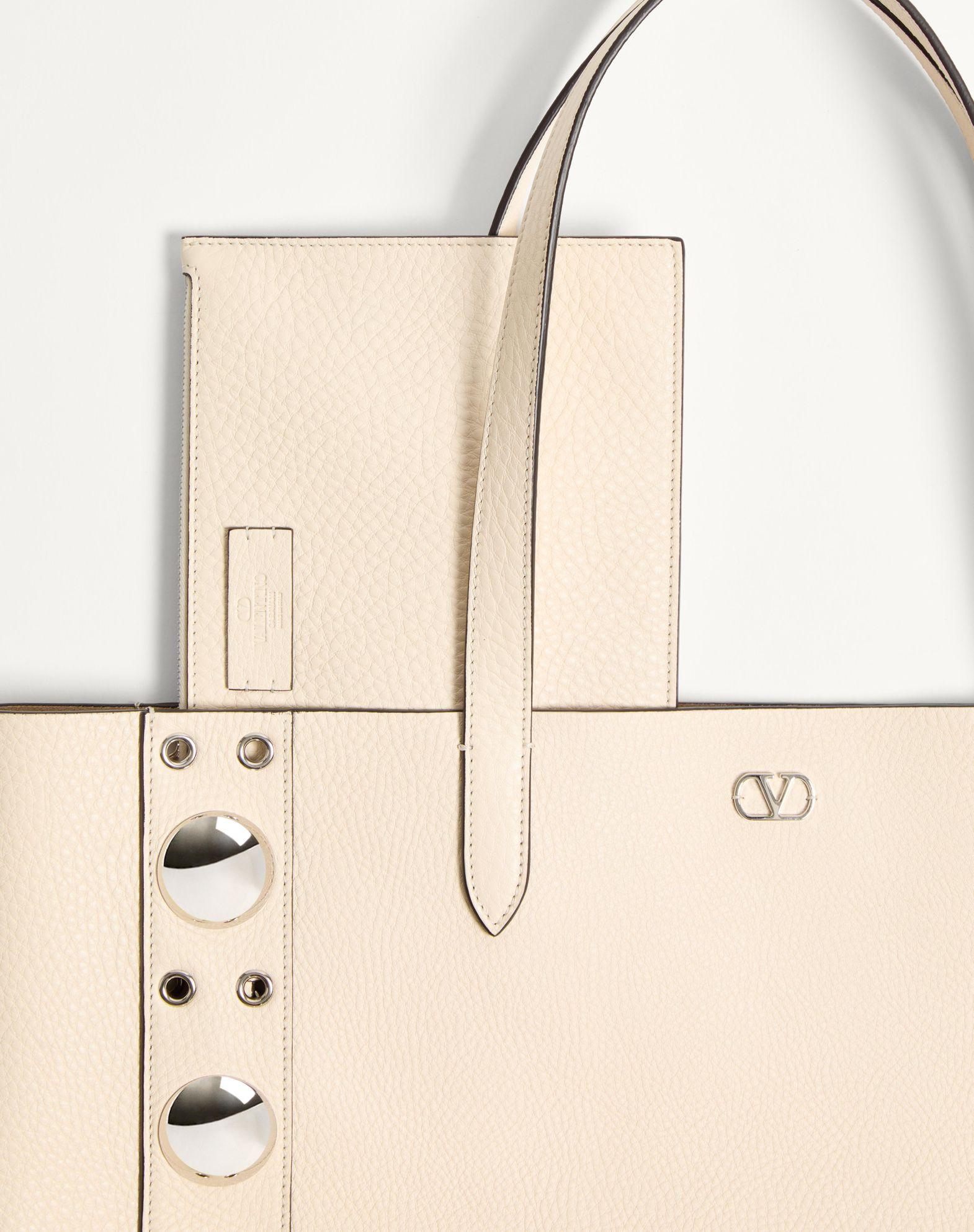 Valentino Garavani Nellcôte Medium Shopping Bag In Grainy Calfskin Product Image