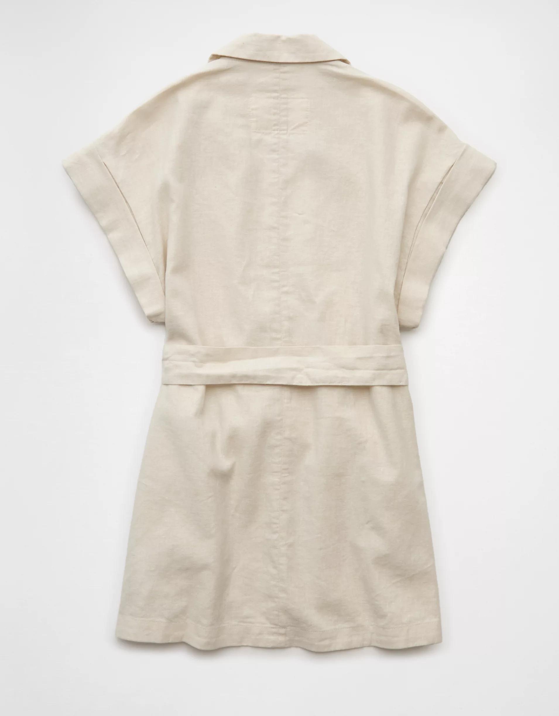 AE Linen-Blend Tie Waist Vest Product Image