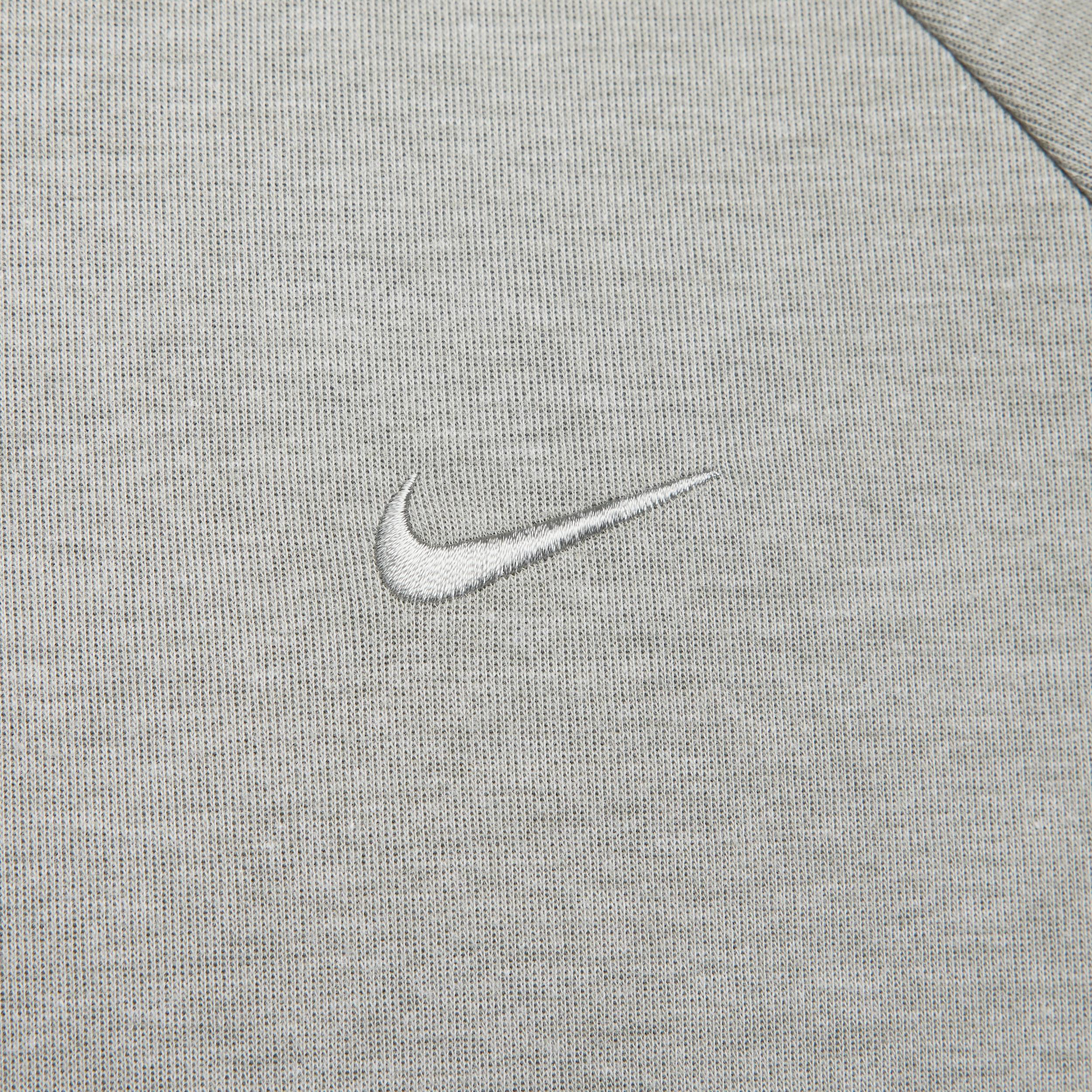 Nike Men's Primary Fleece Dri-FIT UV Performance Crew Product Image
