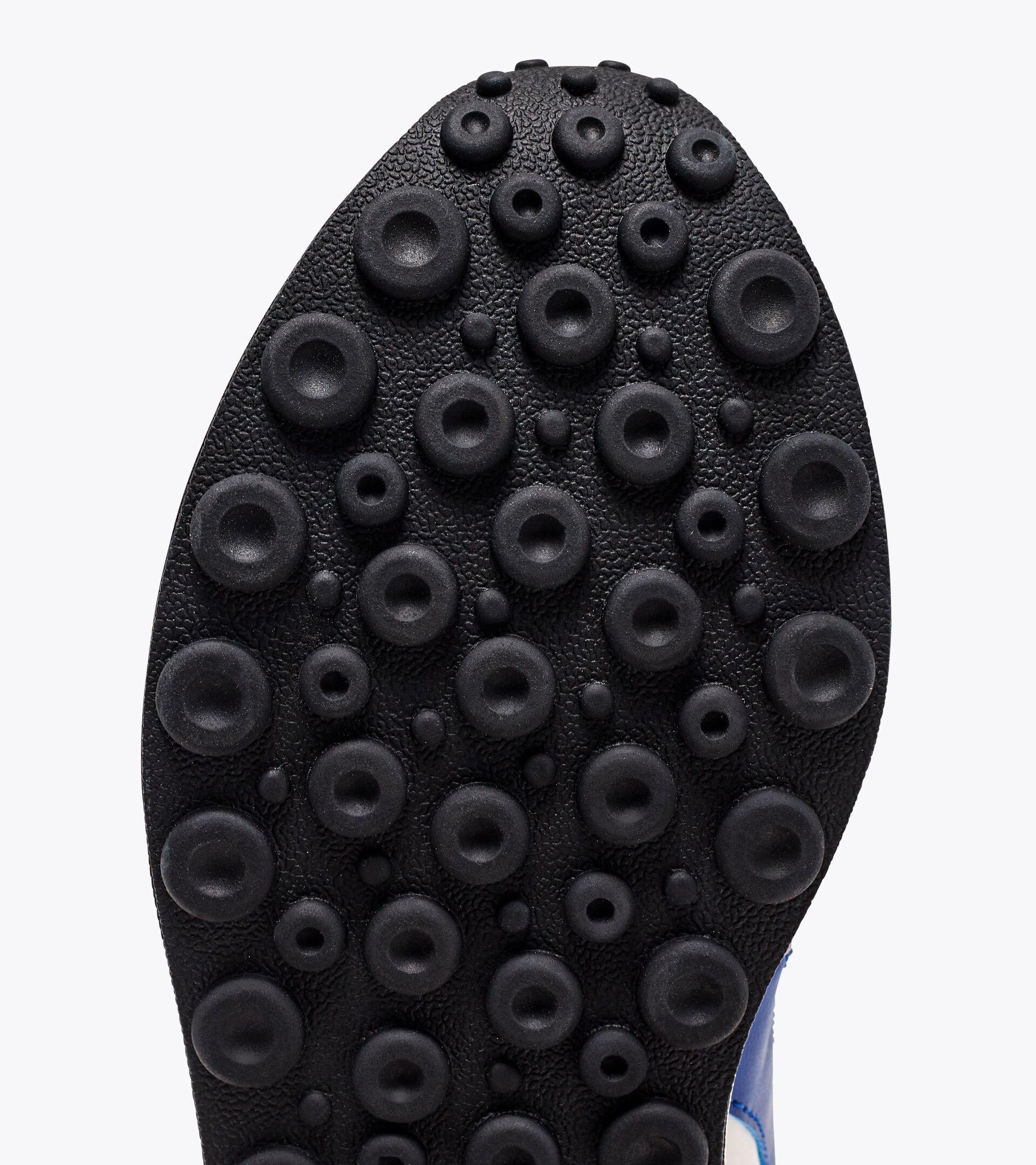 RACE NYL Product Image