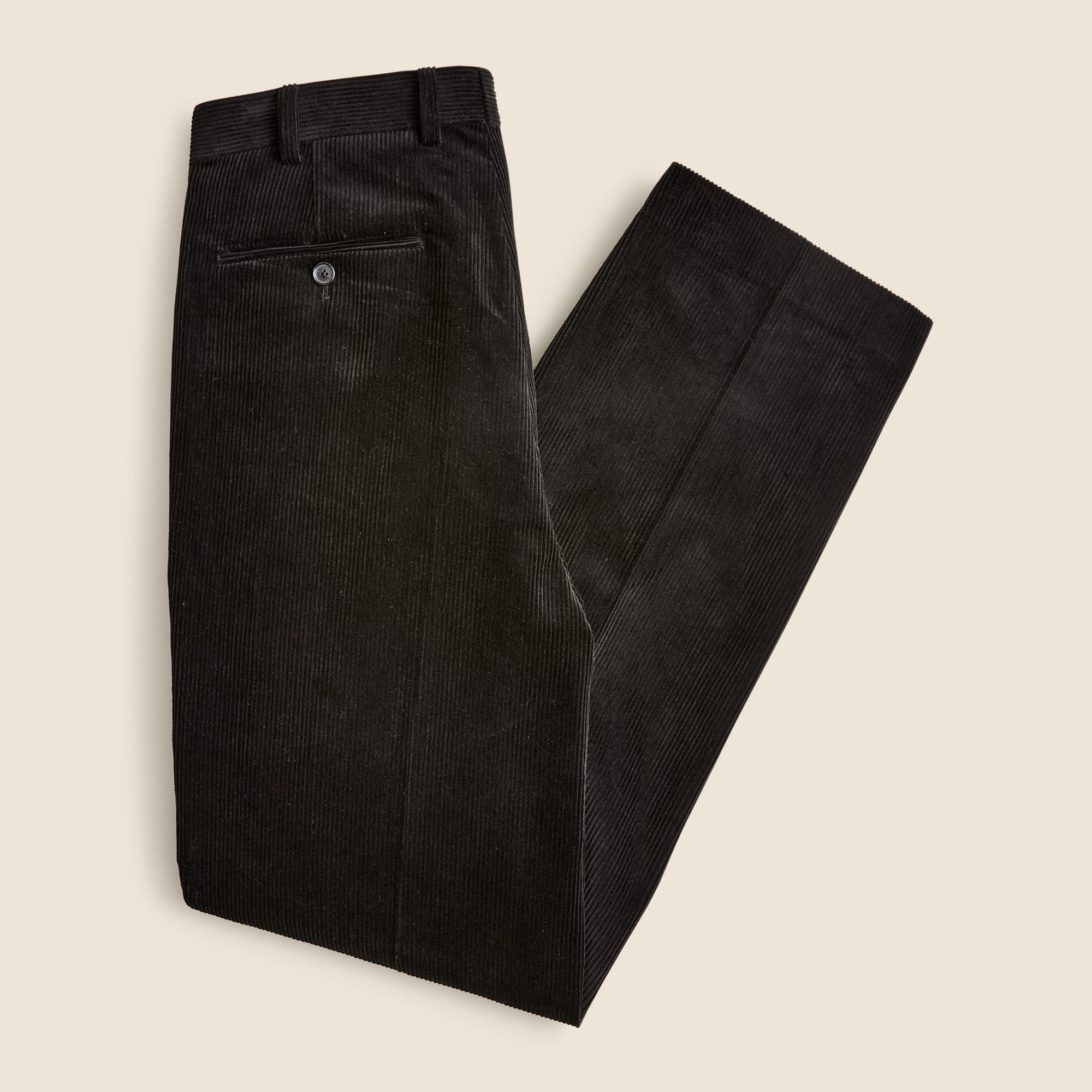 Relaxed-fit double-pleated trouser in Italian corduroy Product Image