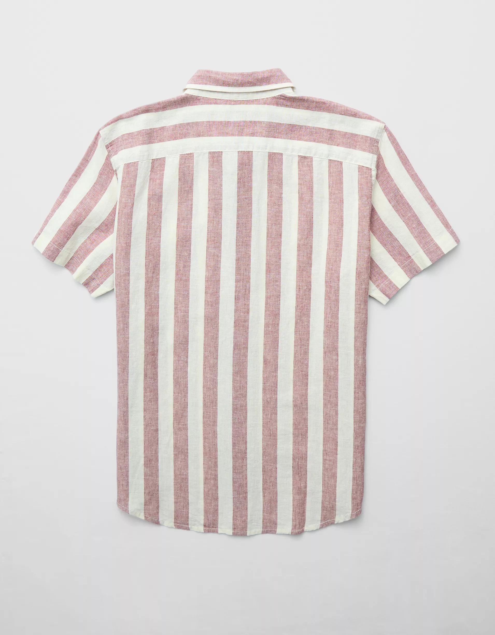 AE Poolside Printed Button-Up Shirt Product Image