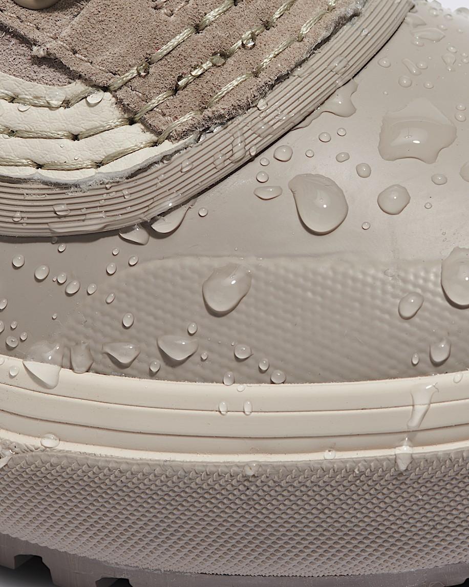 Standard Waterproof Boot in Atmosphere Grey / Beige| Vans US Product Image