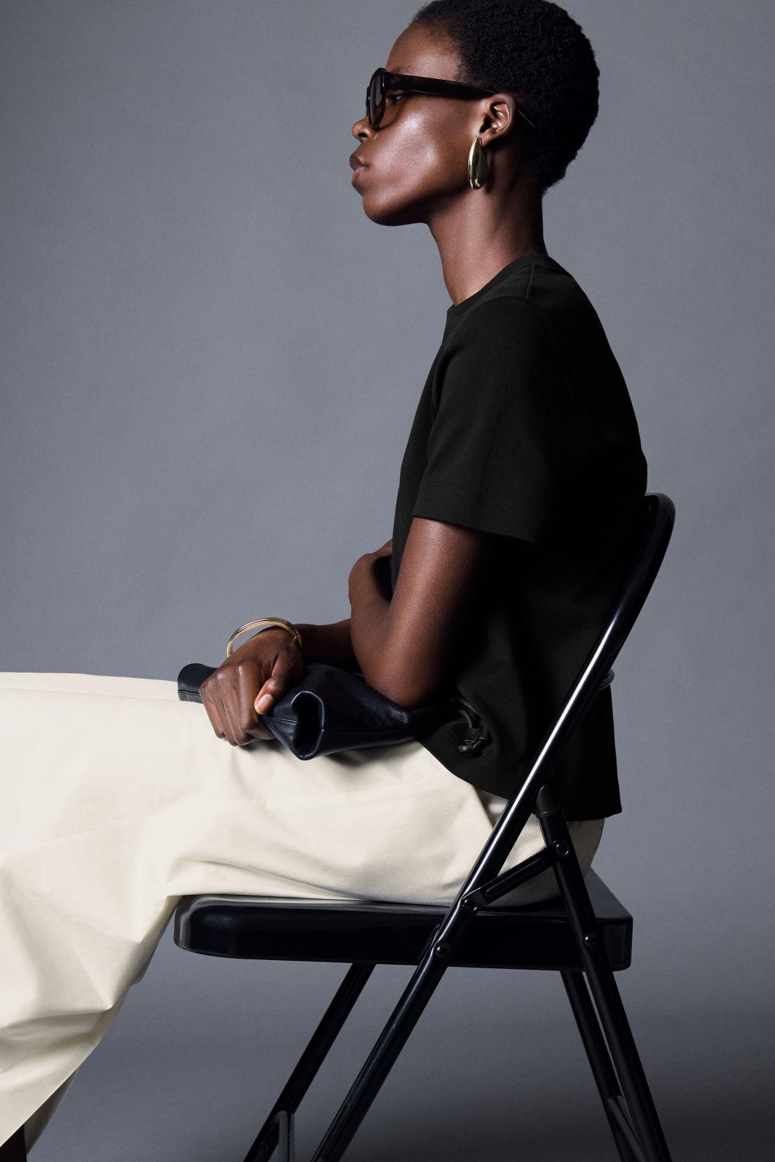 CLEAN CUT REGULAR T-SHIRT Product Image