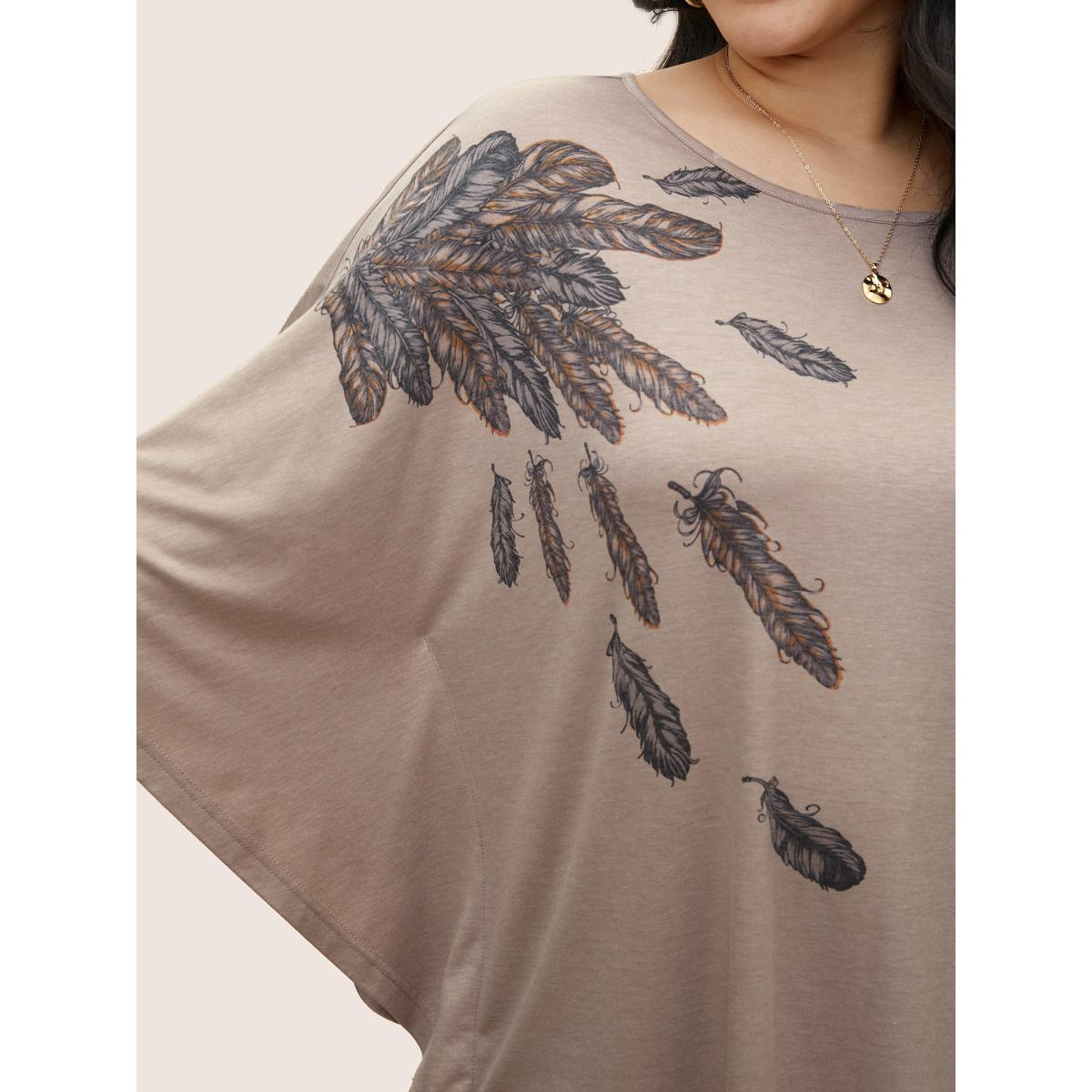 Plus Size Feather Print Batwing Sleeve T-shirt Champagne Women Casual Non Feather Round Neck Everyday T-shirts BloomChic 14-16/1X Product Image