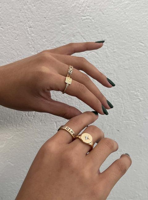 Love Parade Ring Set Gold Product Image