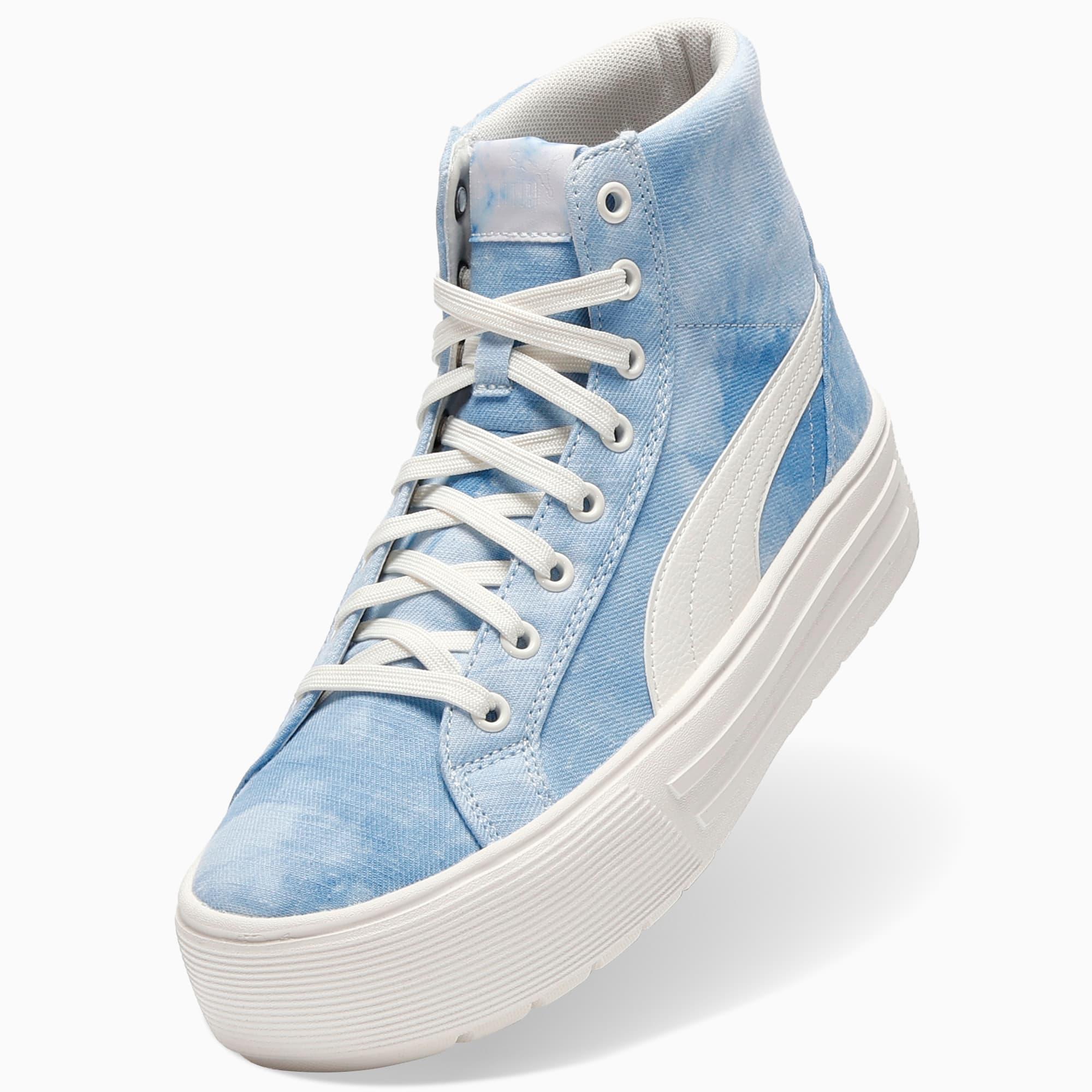 Kaia 2.0 Mid Clouds Women Product Image
