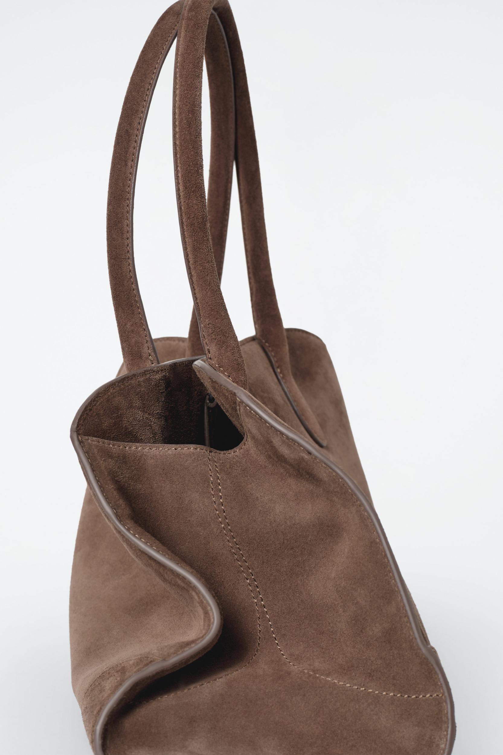 SMALL STUDIO BOWLING BAG - LEATHER Product Image