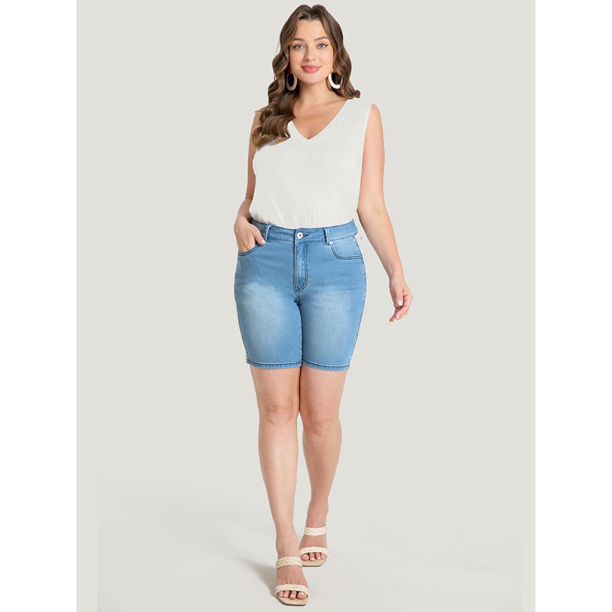 Plus Size Very Stretchy High Rise Light Wash Contrast Lace Denim Shorts Women LightBlue High stretch Dailywear Casual Denim Shorts BloomChic 12/L Product Image