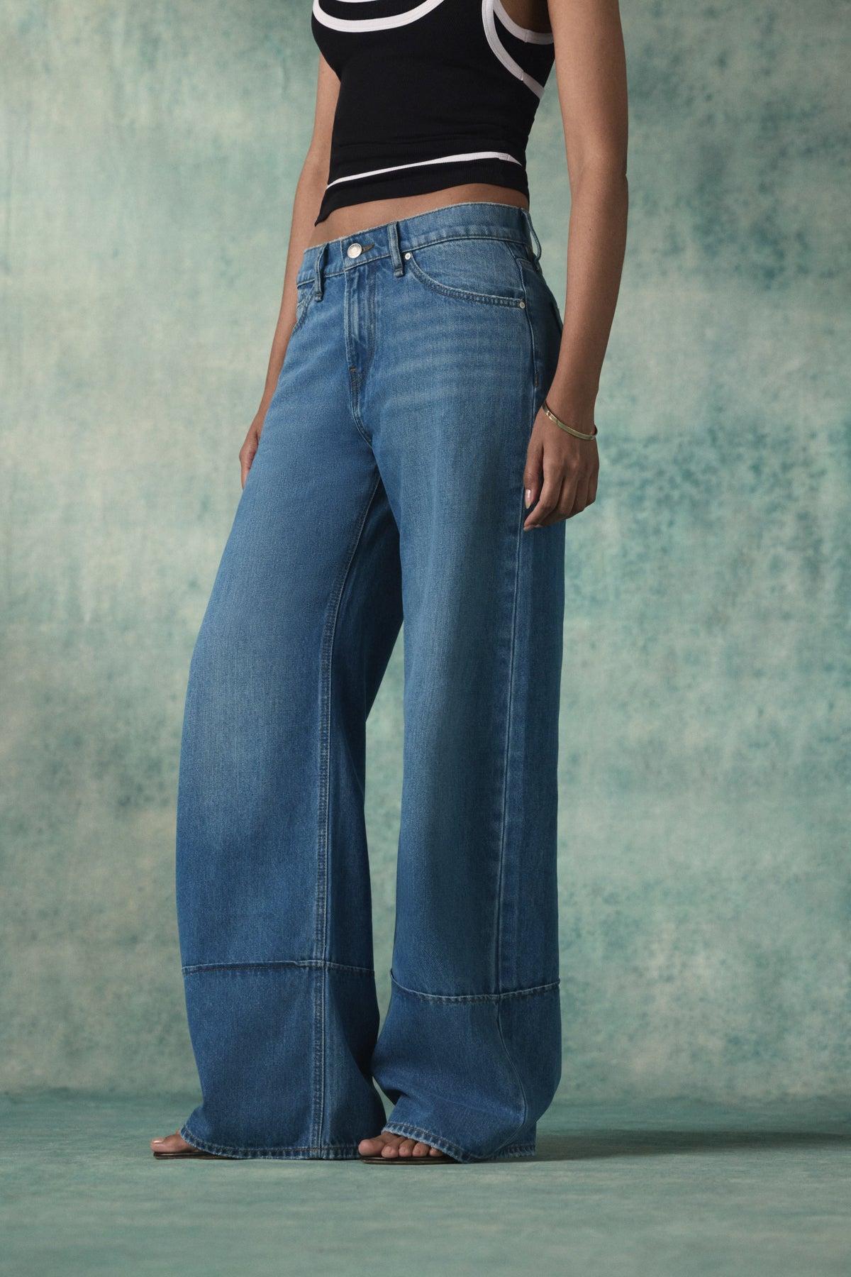 Rylee Pintucked Loose Pant Female Product Image