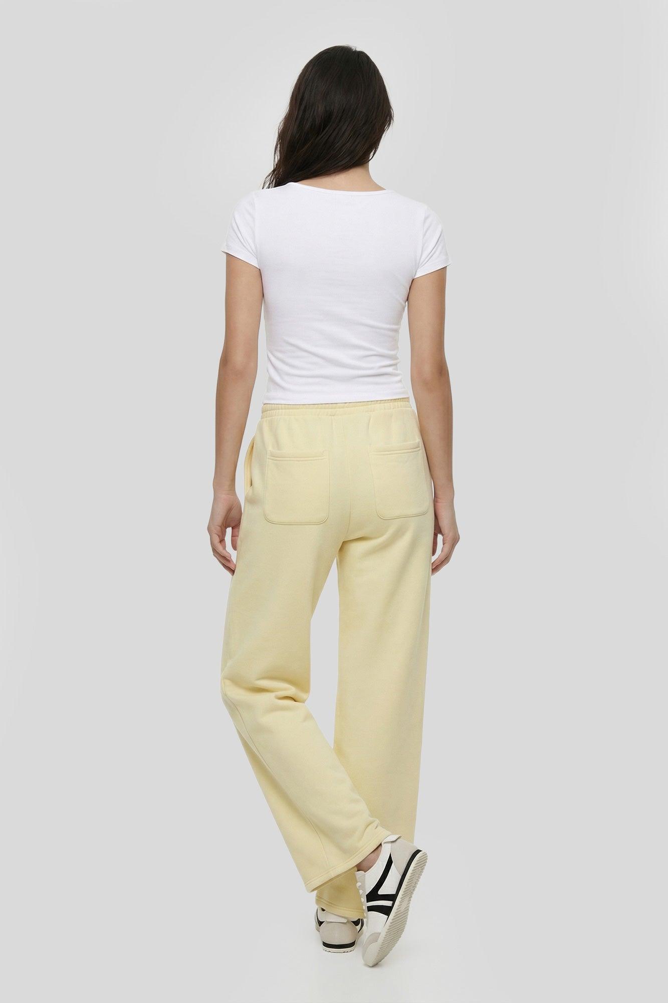 Fleece Ultra Wide Leg Sweatpant Female Product Image