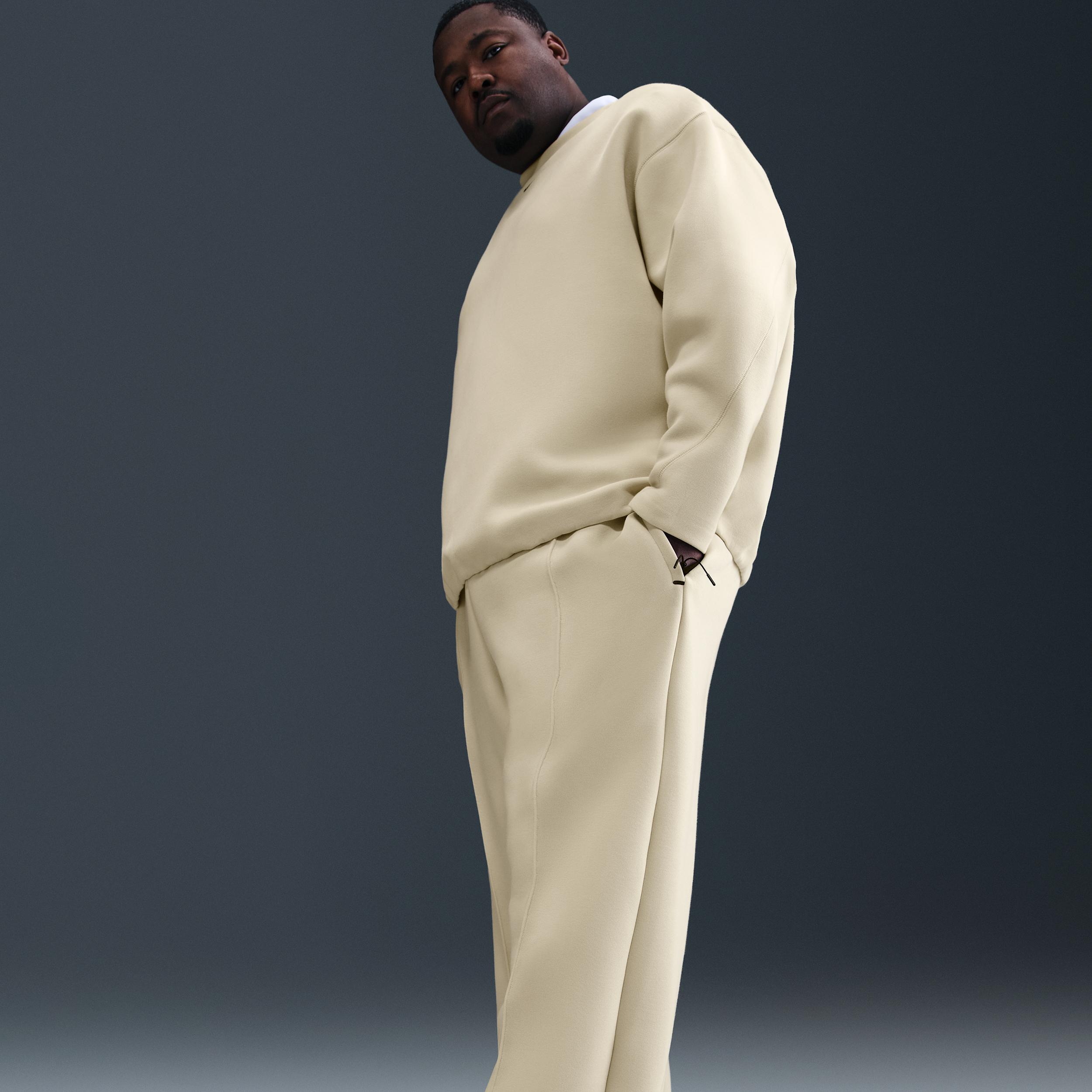 Nike Men's Tech Wide-Leg Fleece Pants Product Image