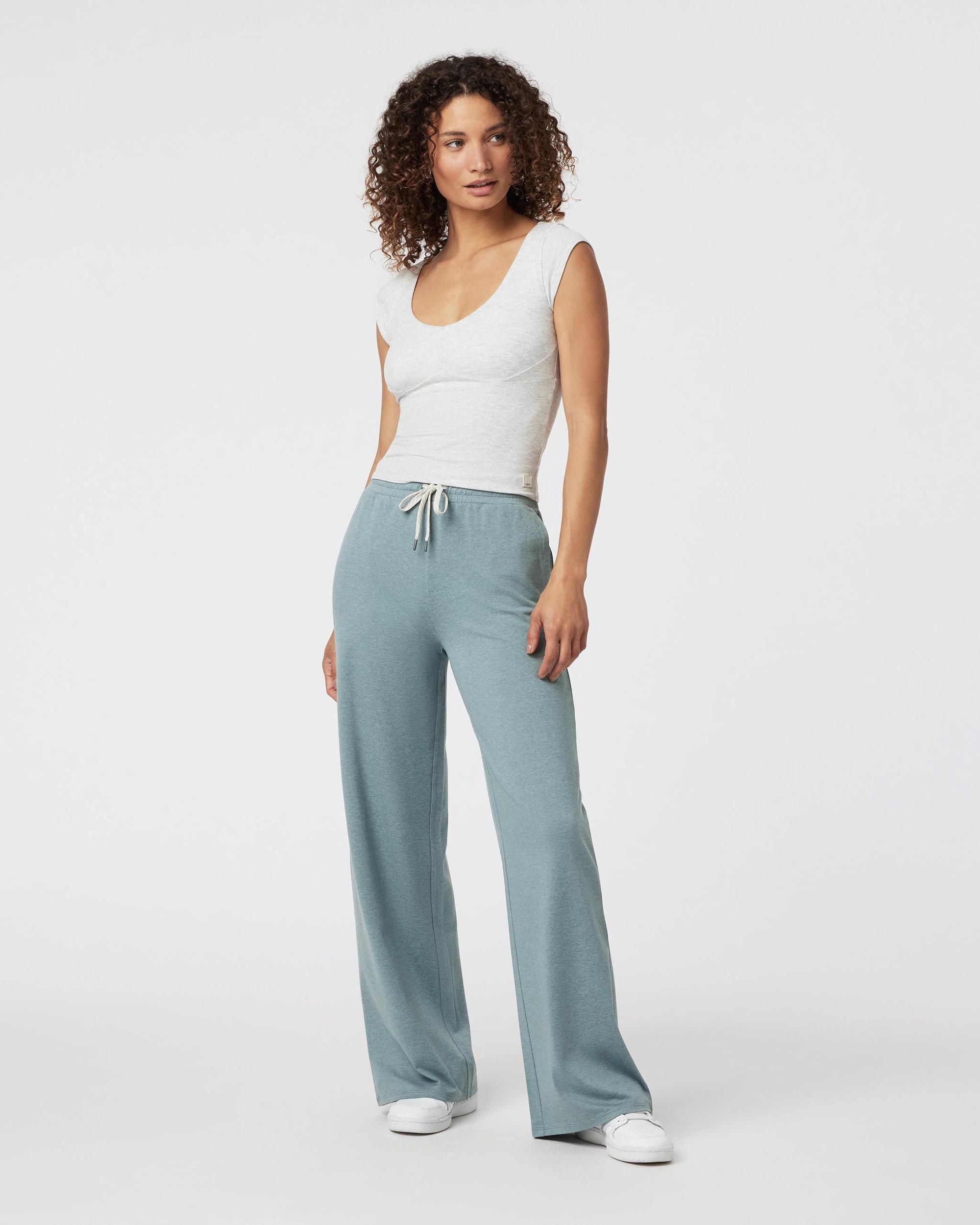 Halo Essential Wideleg Pant Product Image