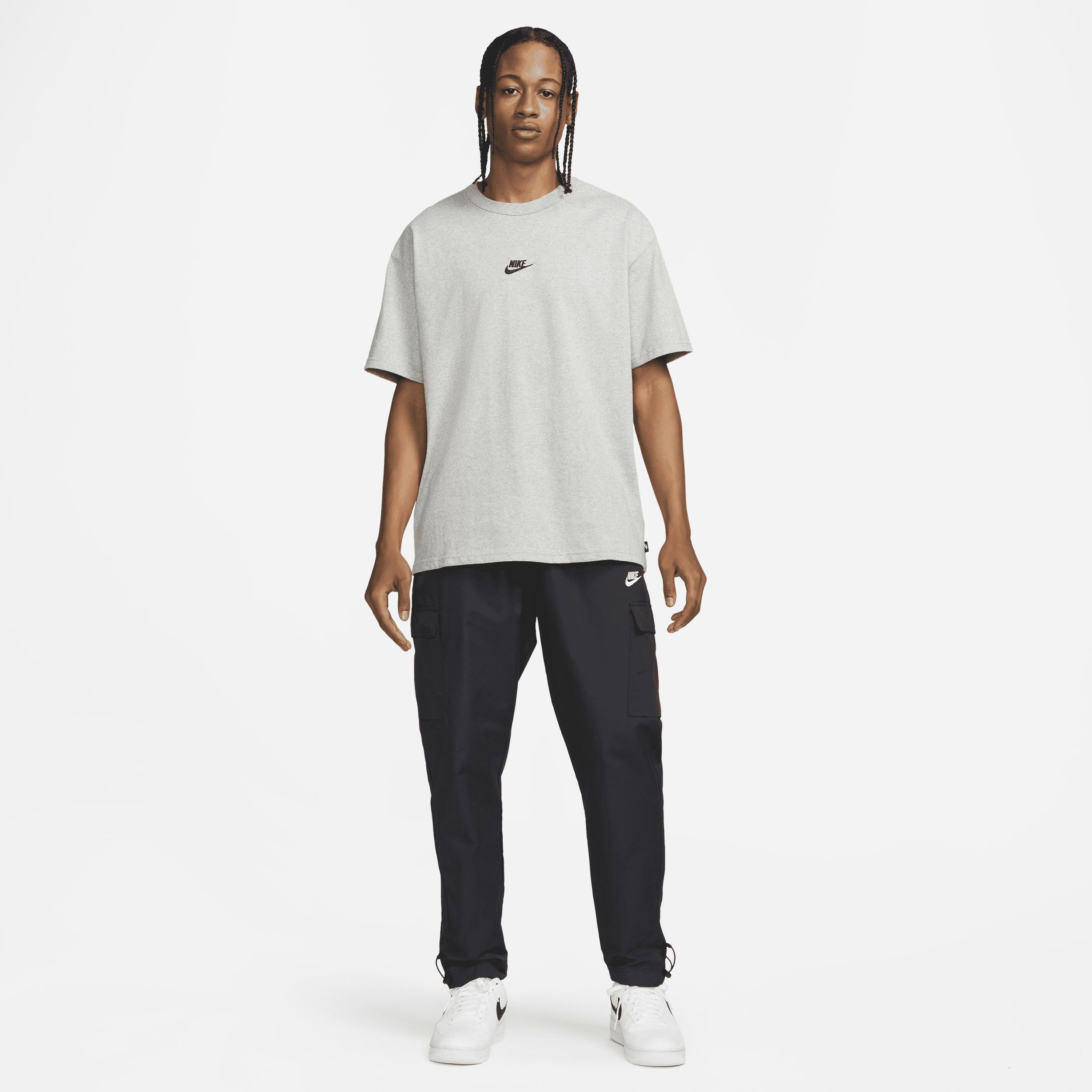 Mens Nike Sportswear Premium Essentials T-Shirt | DO7392-063 Product Image