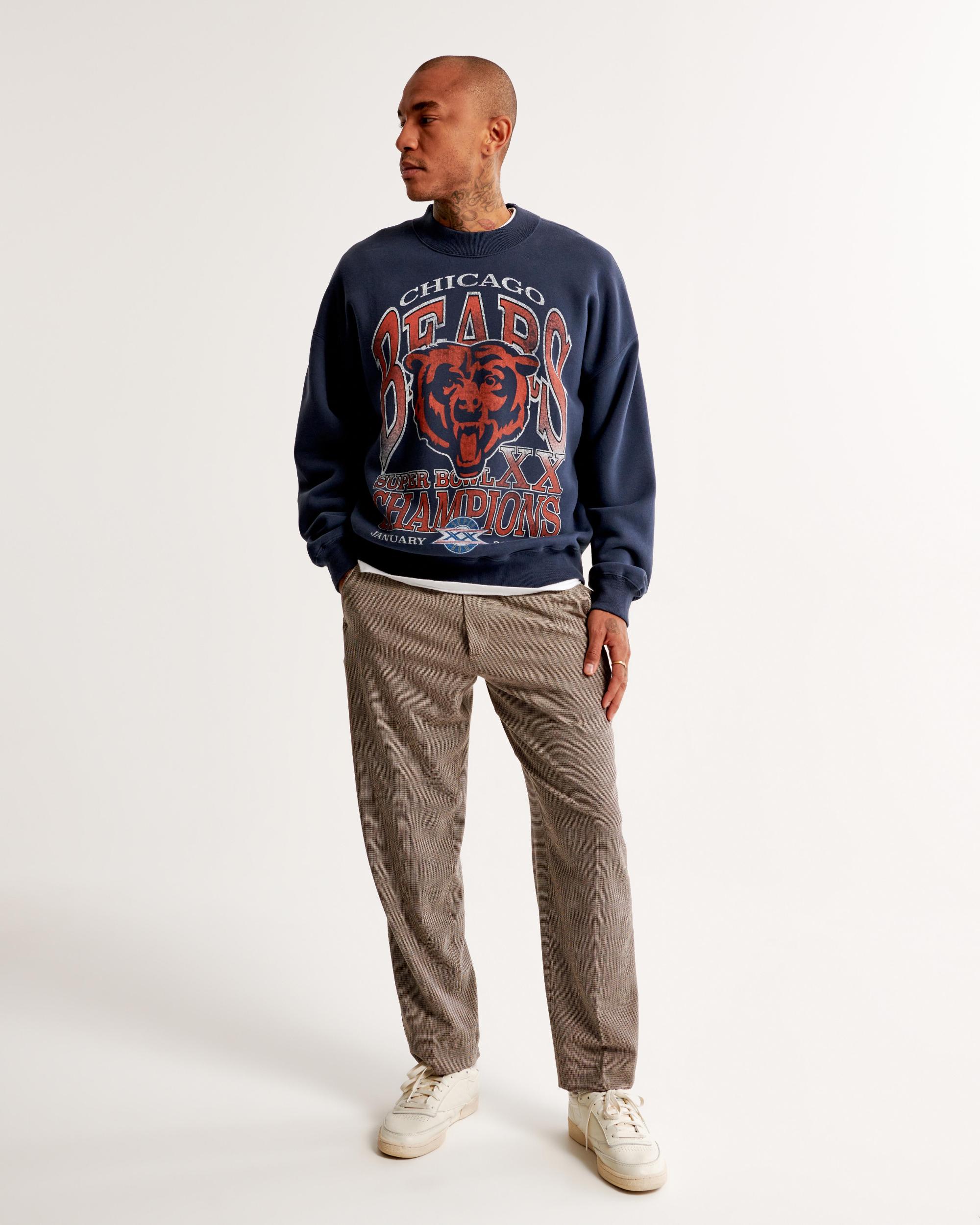 New England Patriots Graphic Crew Sweatshirt Product Image